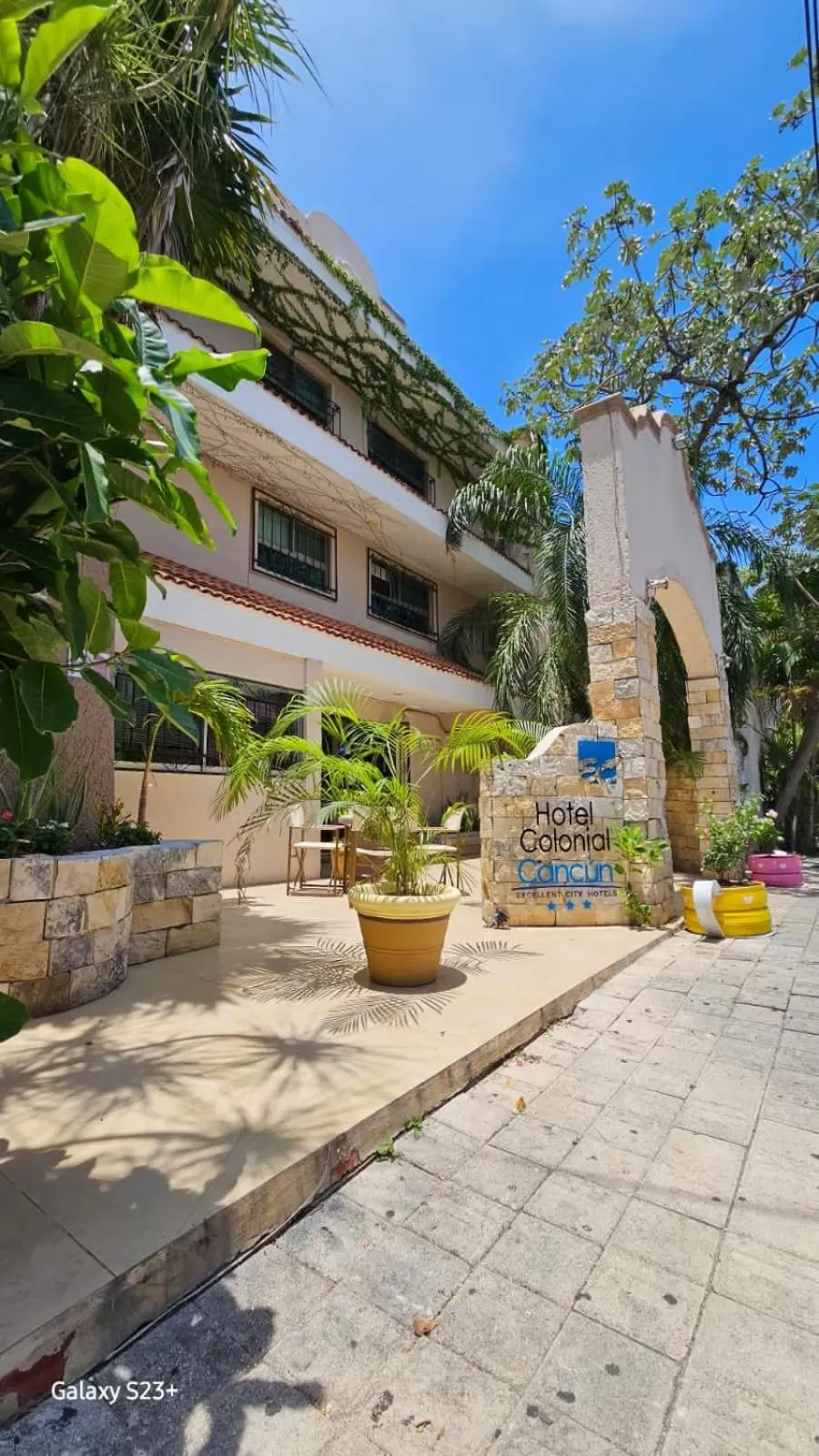 Property building in Hotel Colonial Cancun