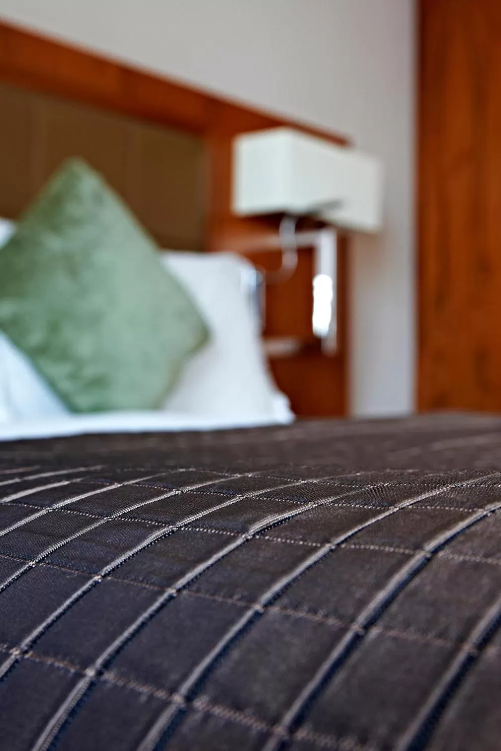 Bed in InterContinental Doha The City by IHG