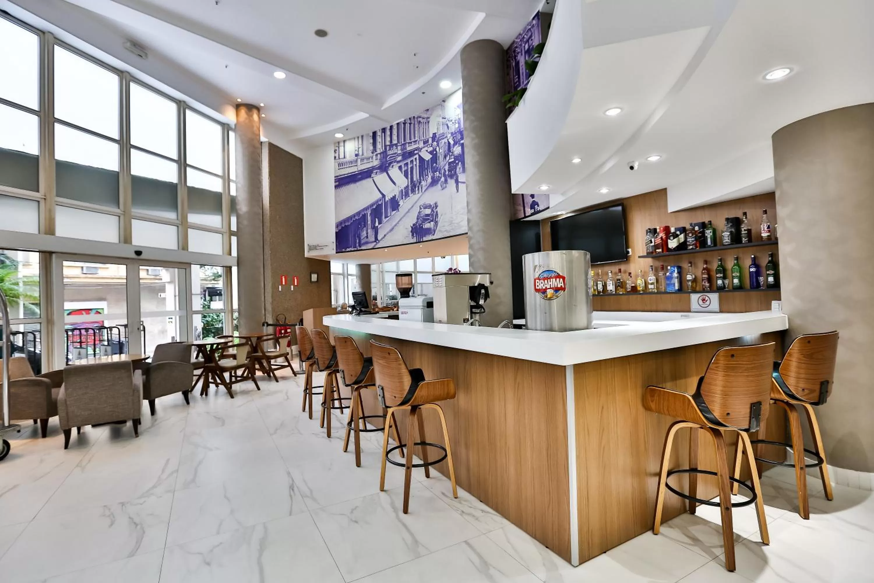 Lounge or bar in Slaviero São Paulo Downtown