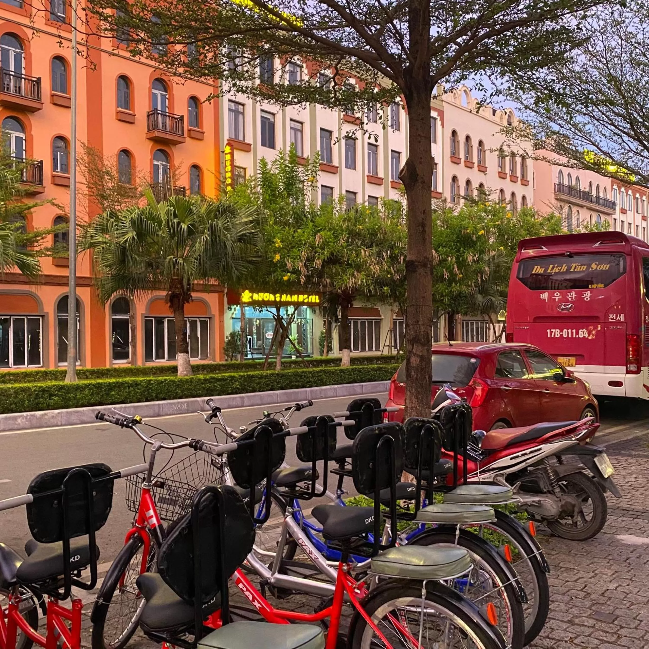 Cycling in Khách sạn Time Lotus Hạ Long
