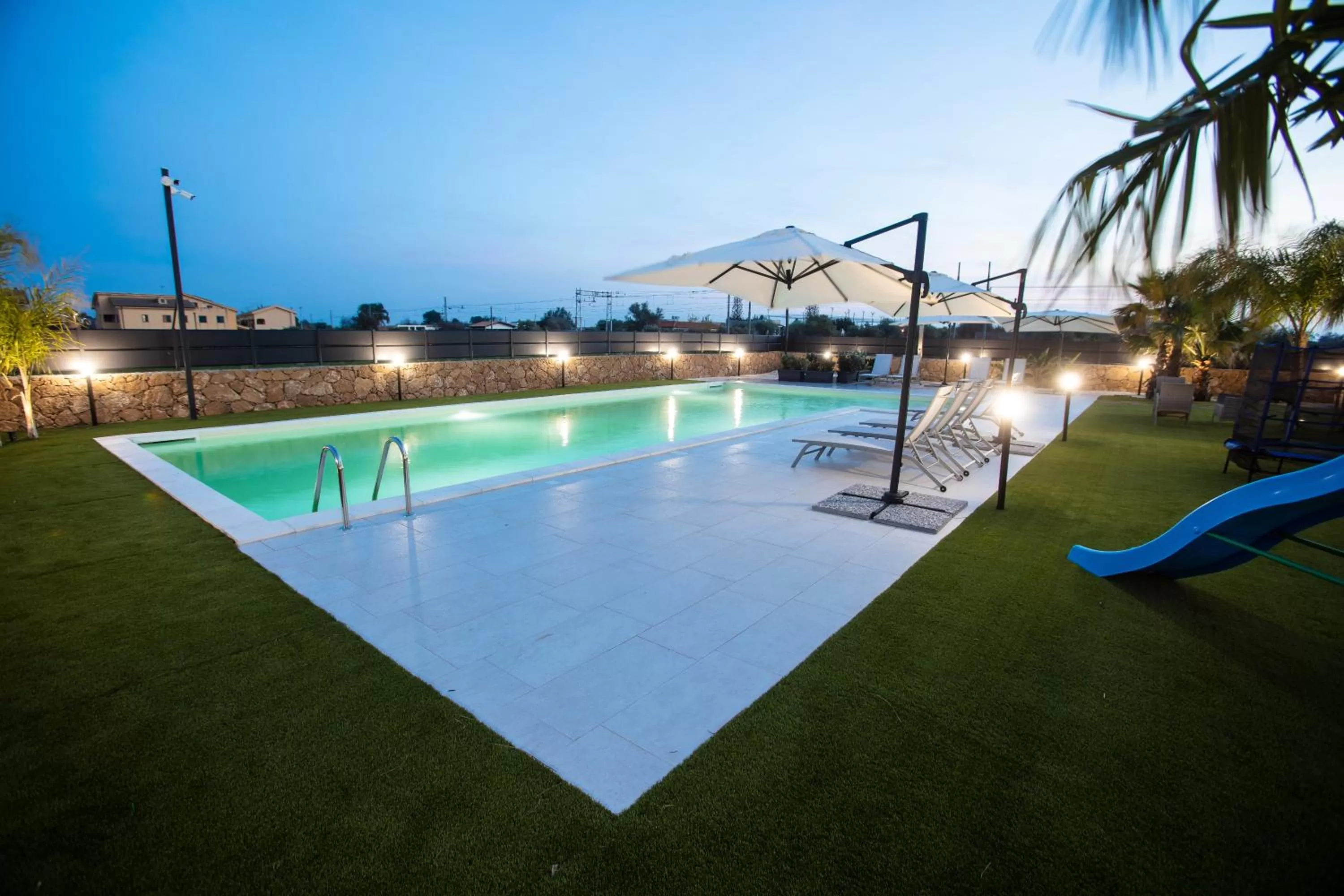 Patio, Swimming Pool in Etnamare Brucoli