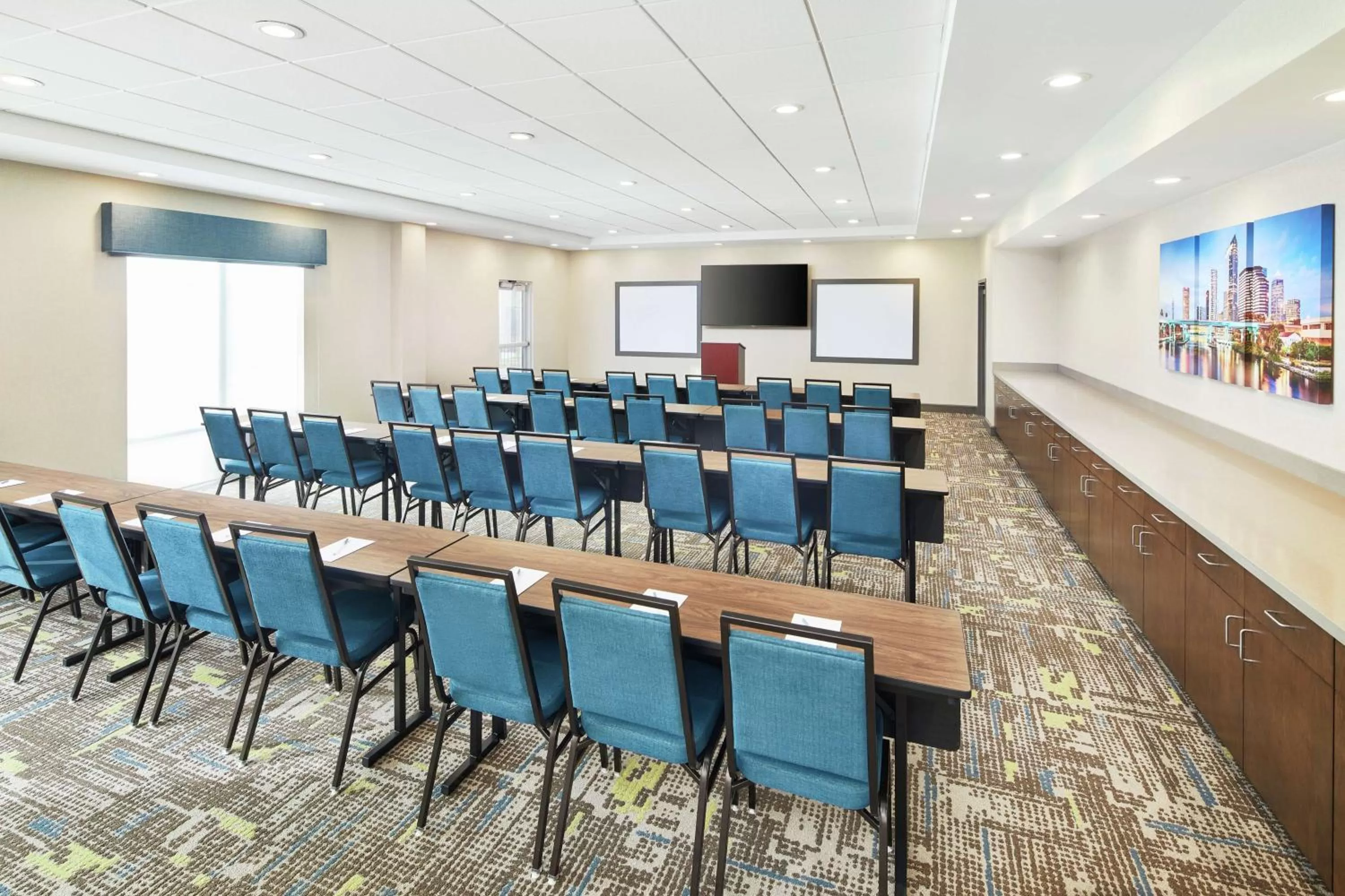Meeting/conference room in Hampton Inn Odessa Trinity