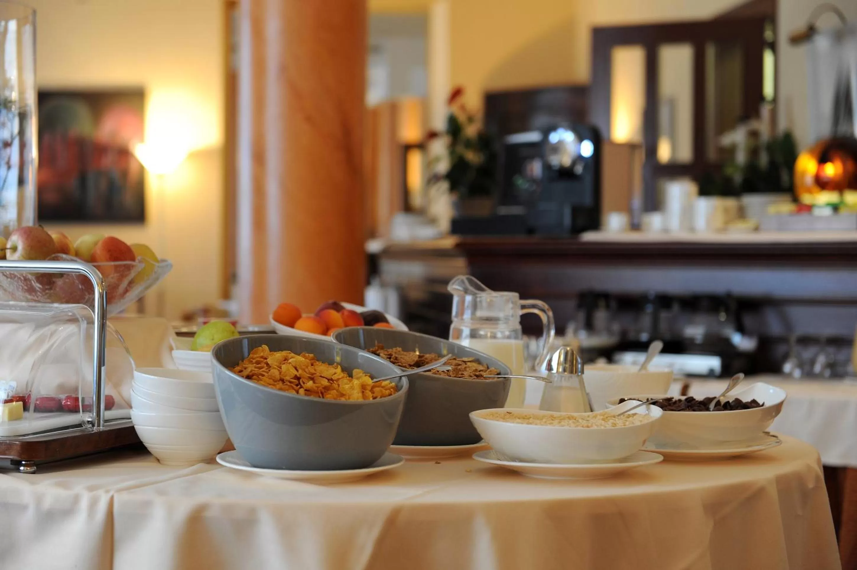 Continental breakfast in Hotel Victoria