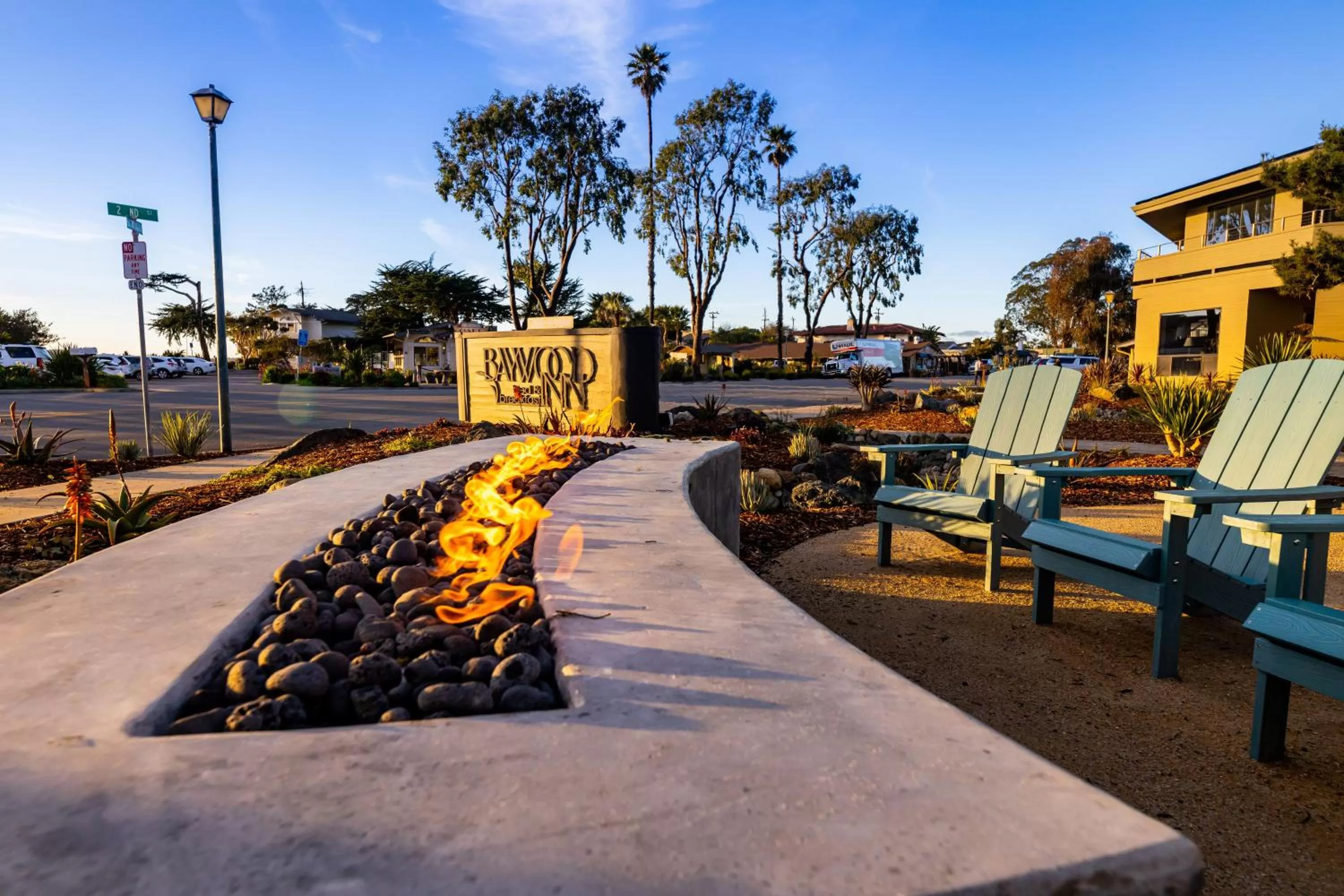 Property logo or sign in Baywood Inn Bed & Breakfast