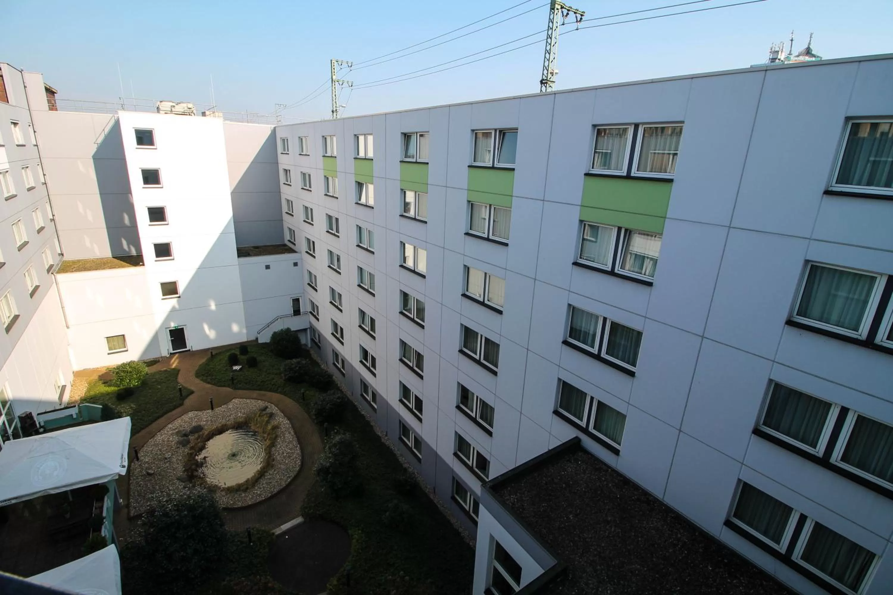Property building in ibis Hotel Düsseldorf Hauptbahnhof