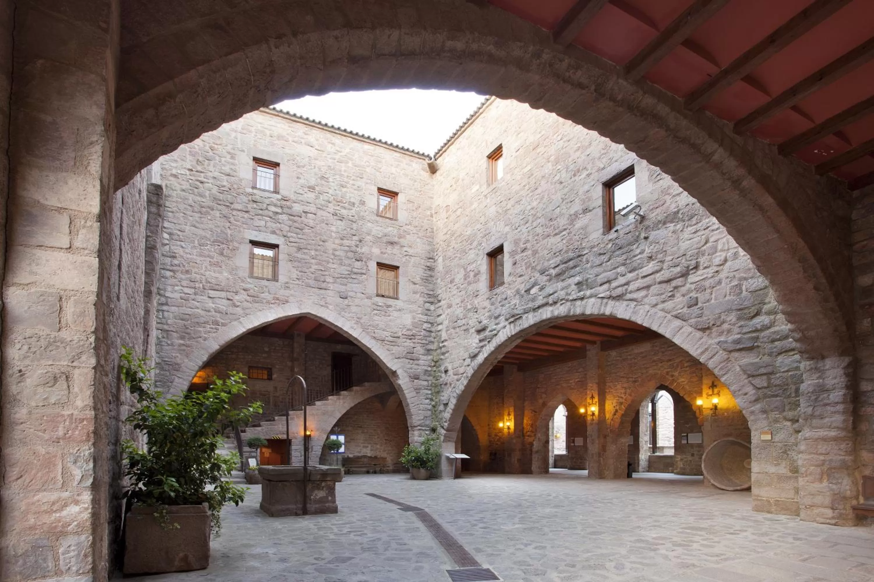 Area and facilities in Parador de Cardona