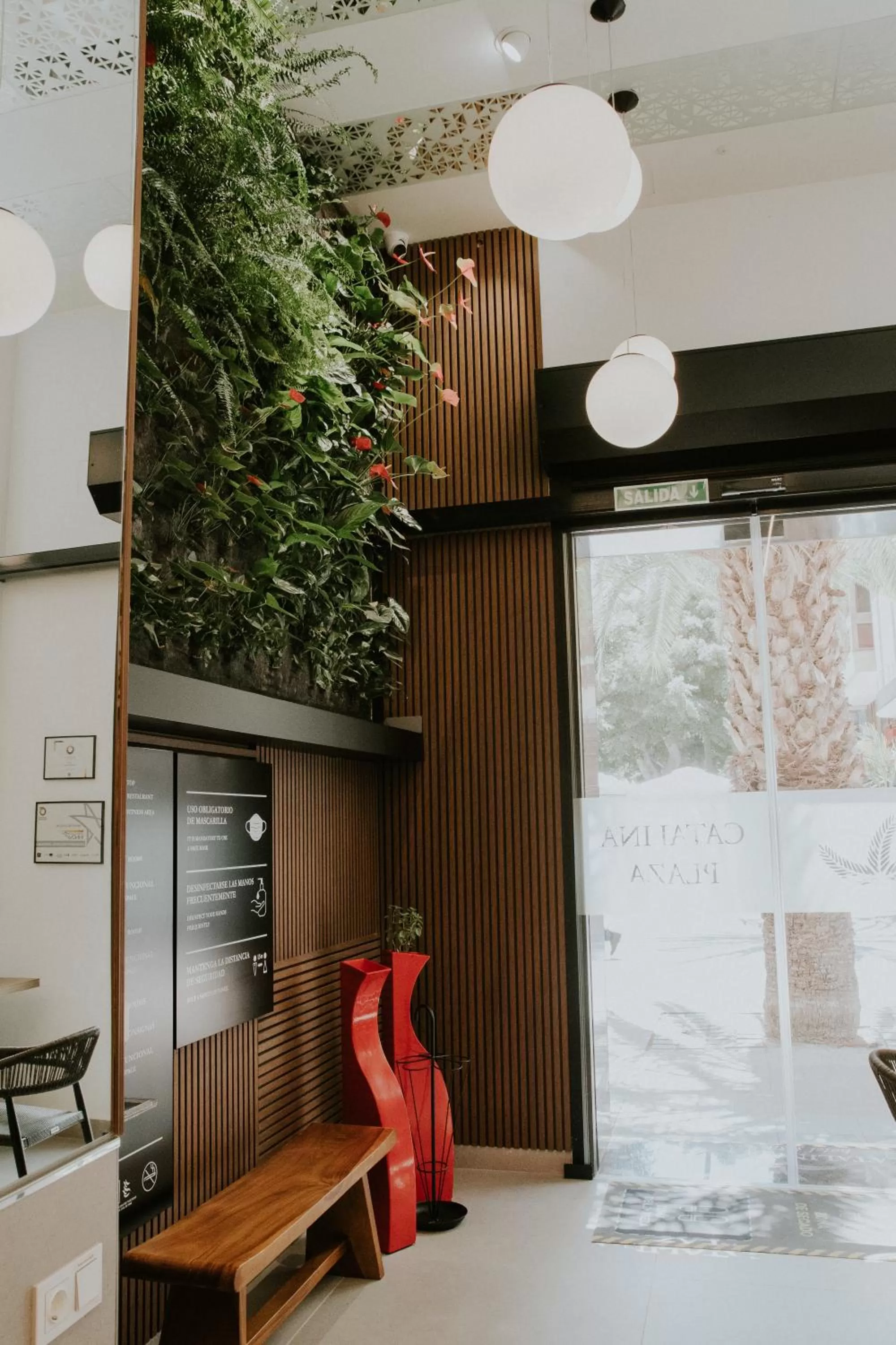 Lobby or reception in Catalina Plaza Hotel Sostenible