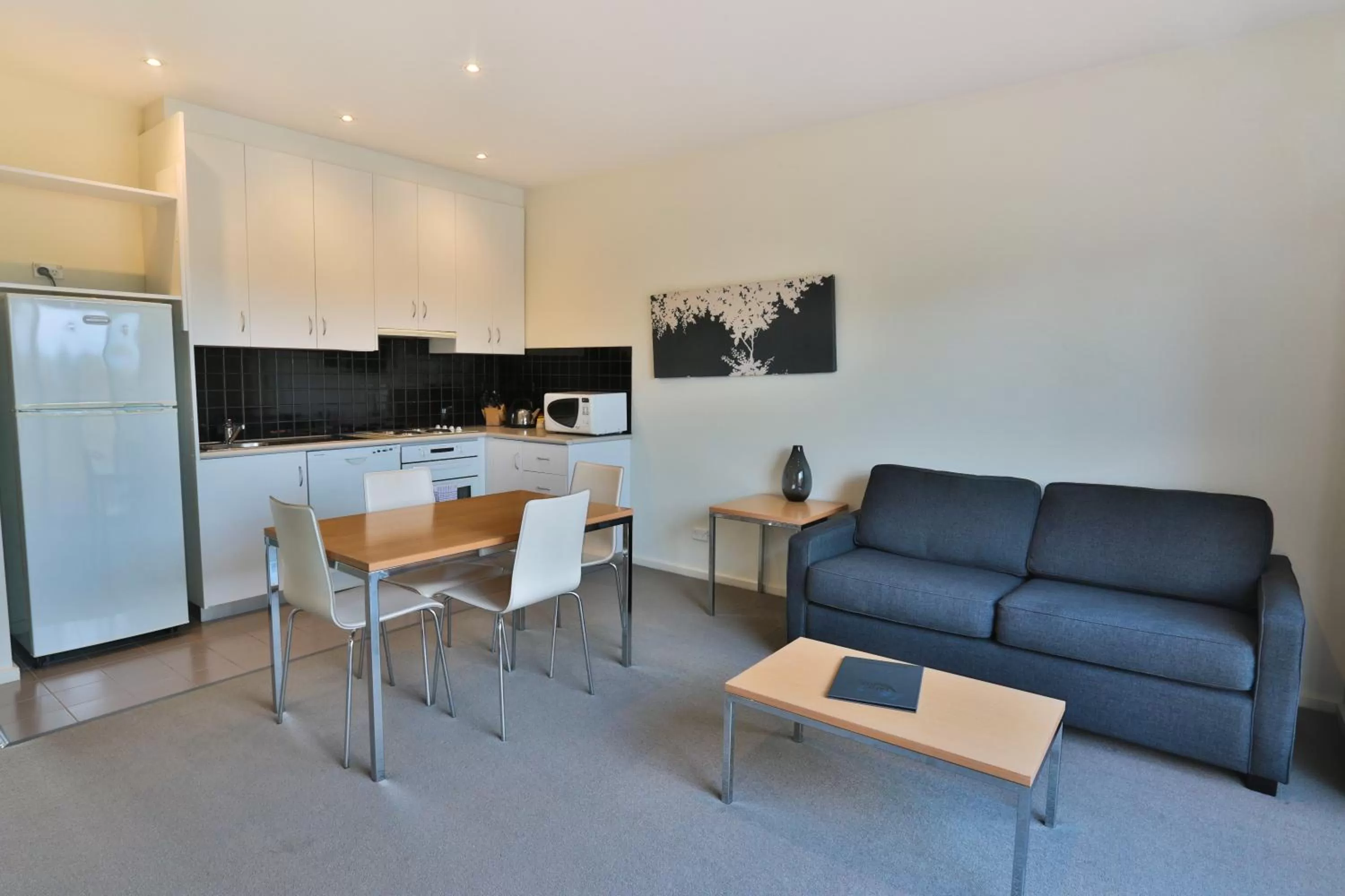 Living room in Lady Bay Resort