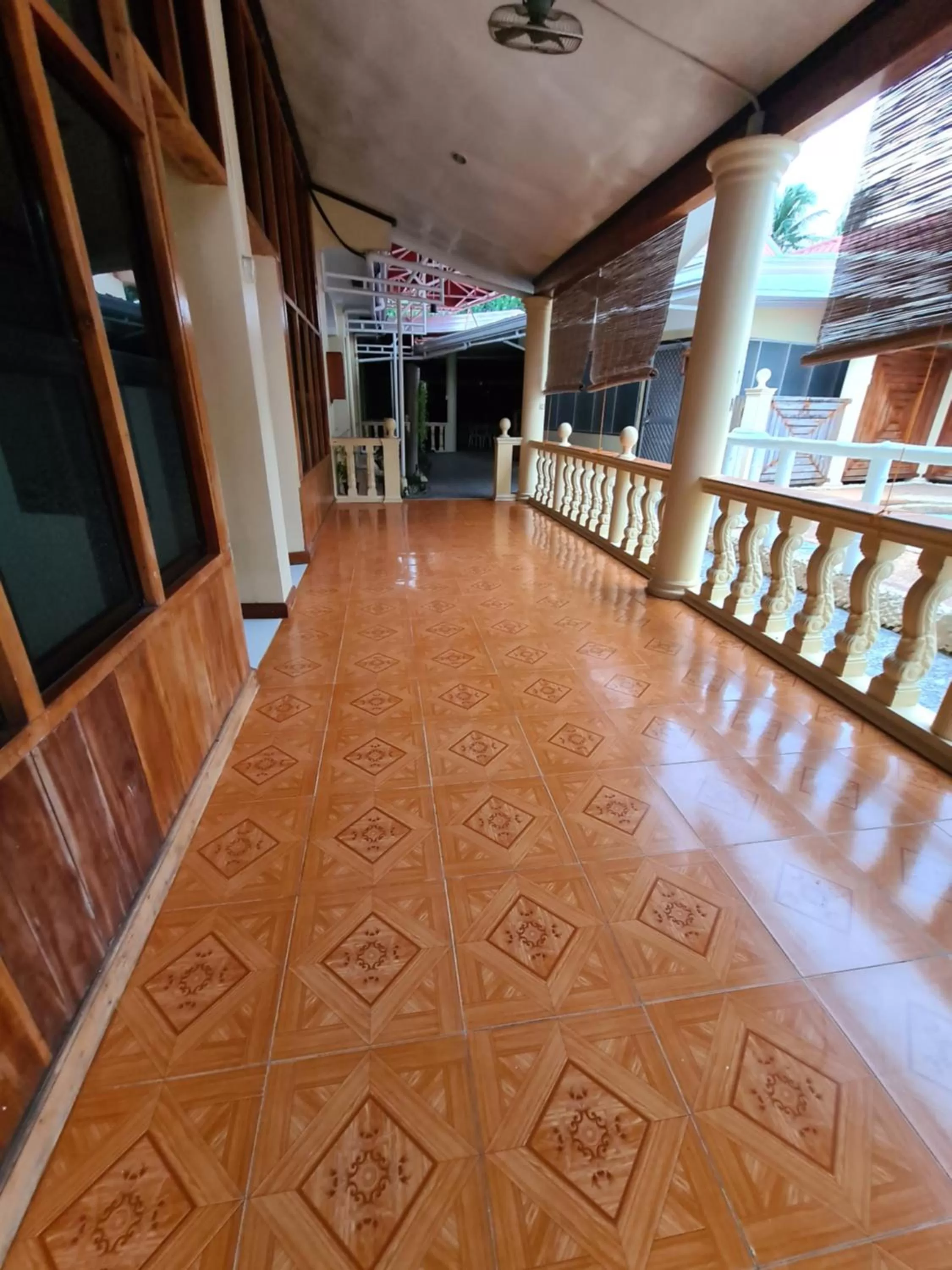 Patio in La-Familia Guest House