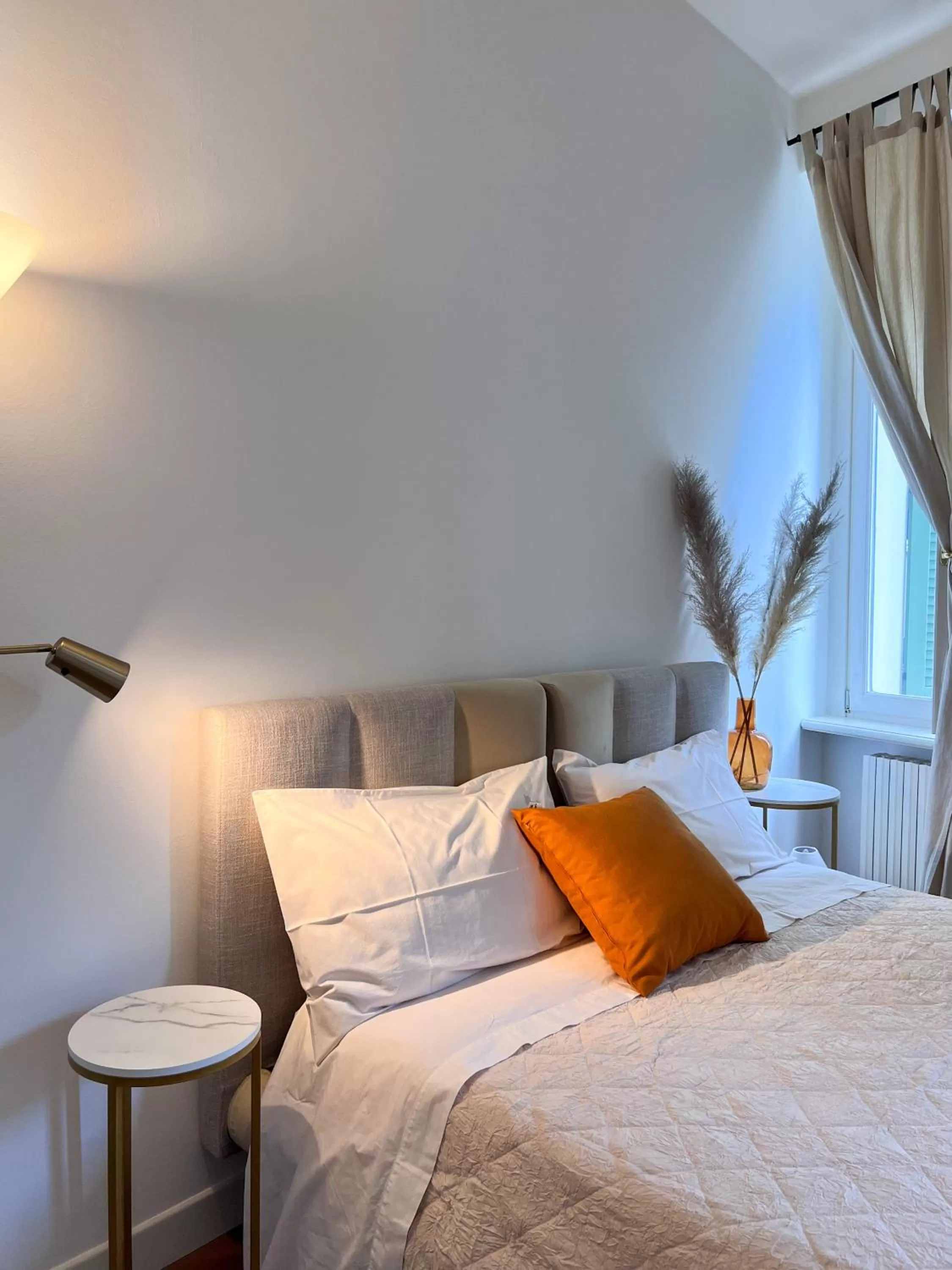 View (from property/room), Bed in Il Cantuccio di Gioia