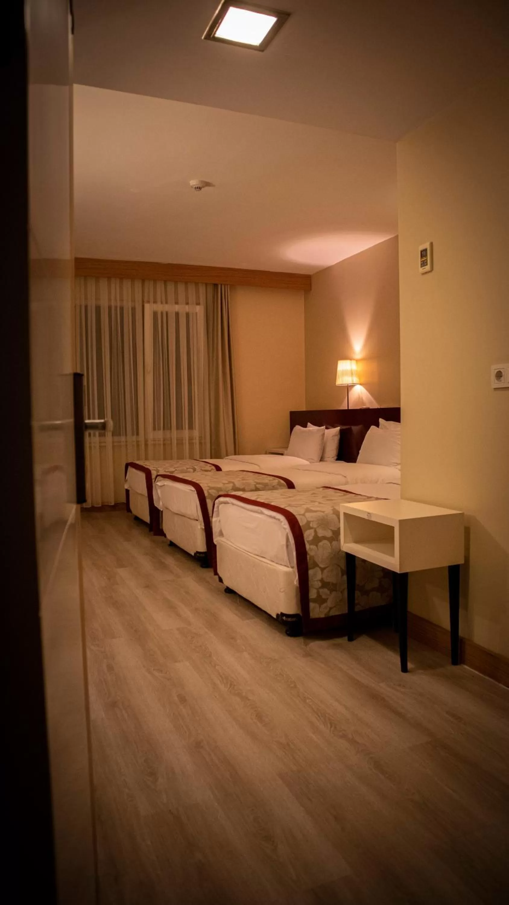Photo of the whole room, Bed in Trakya City Hotel