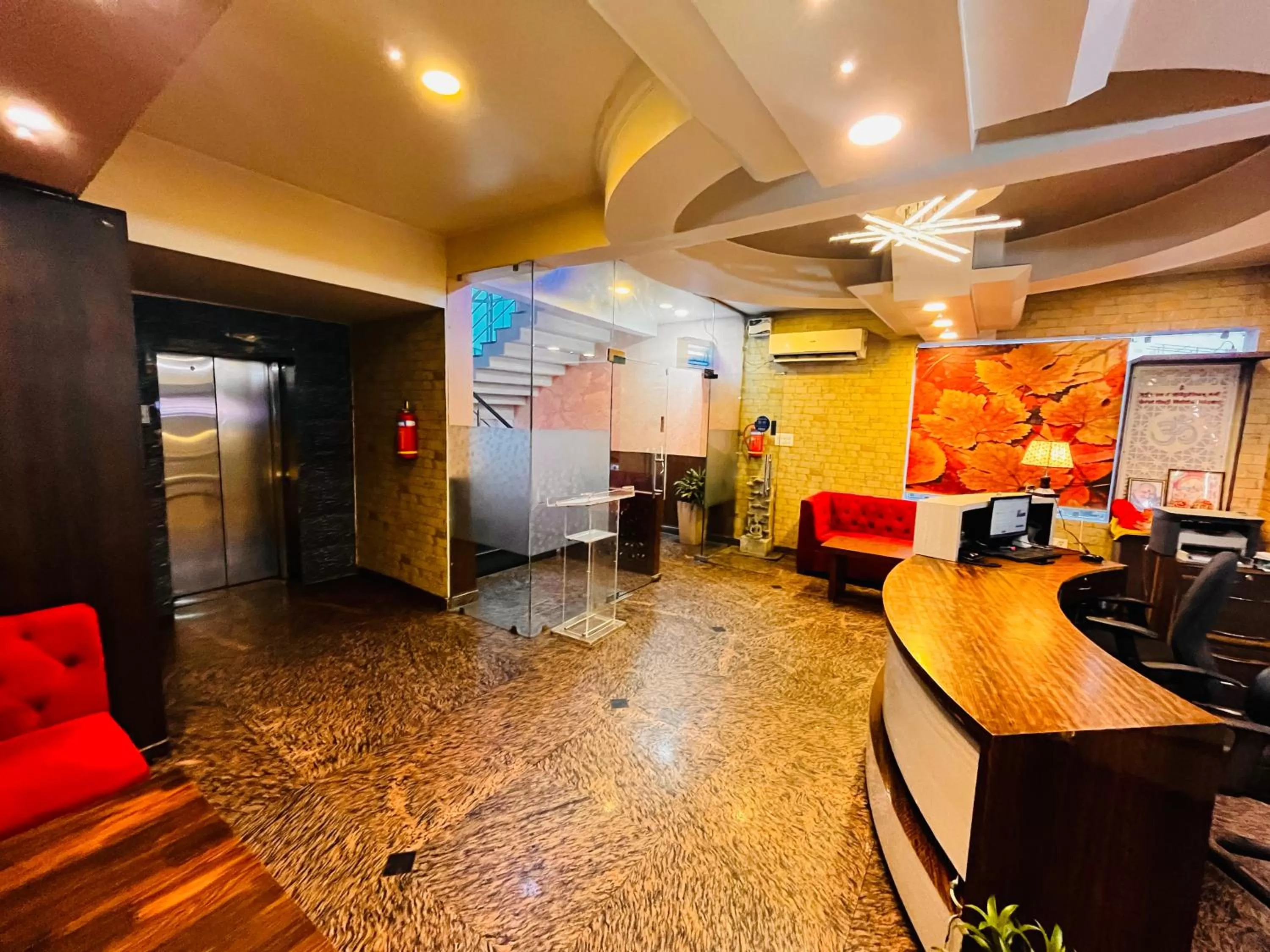 TV and multimedia in Hotel The Leaf - Gomti Nagar Lucknow