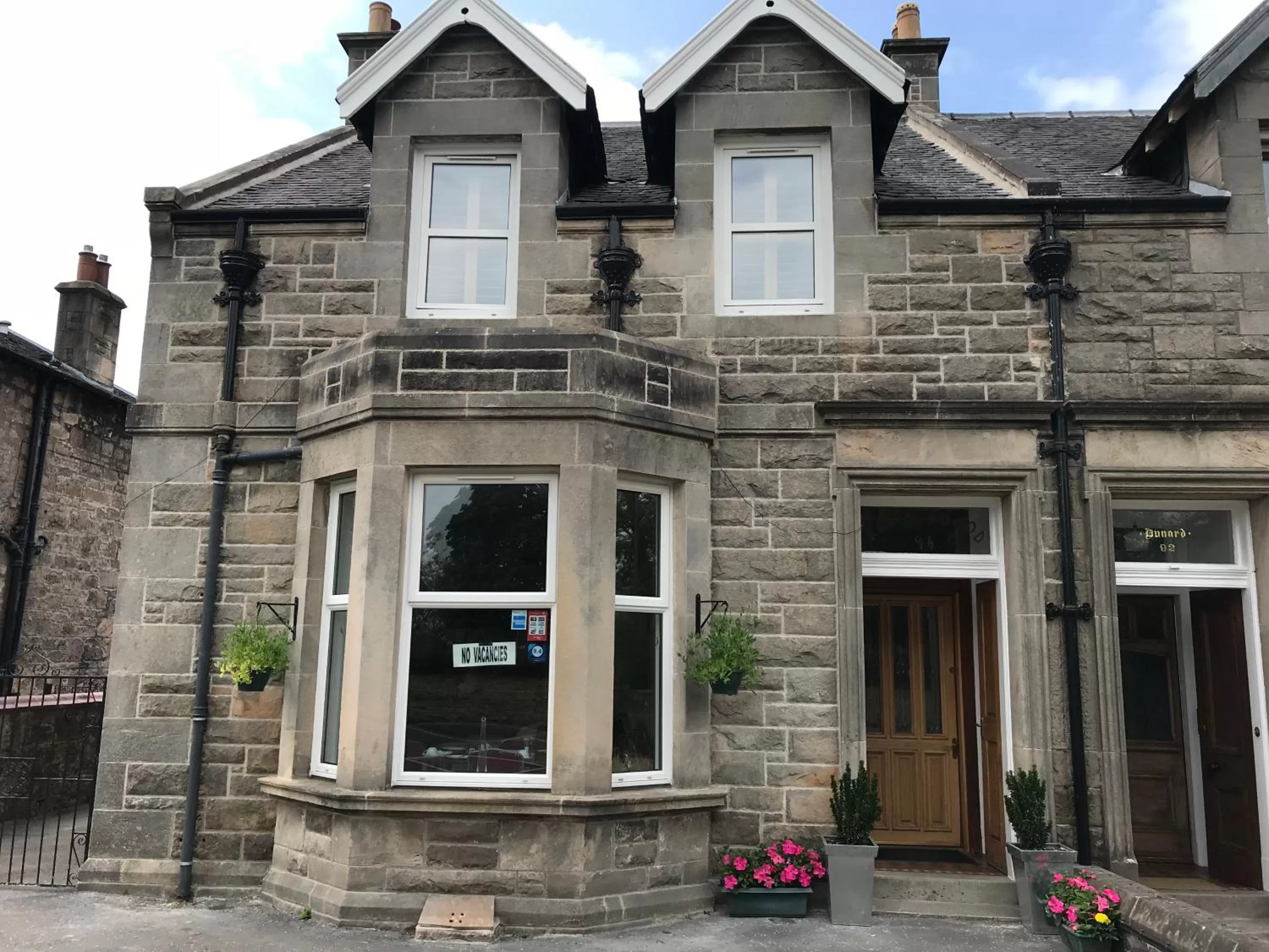 Facade/entrance in Ravenswood Guest House