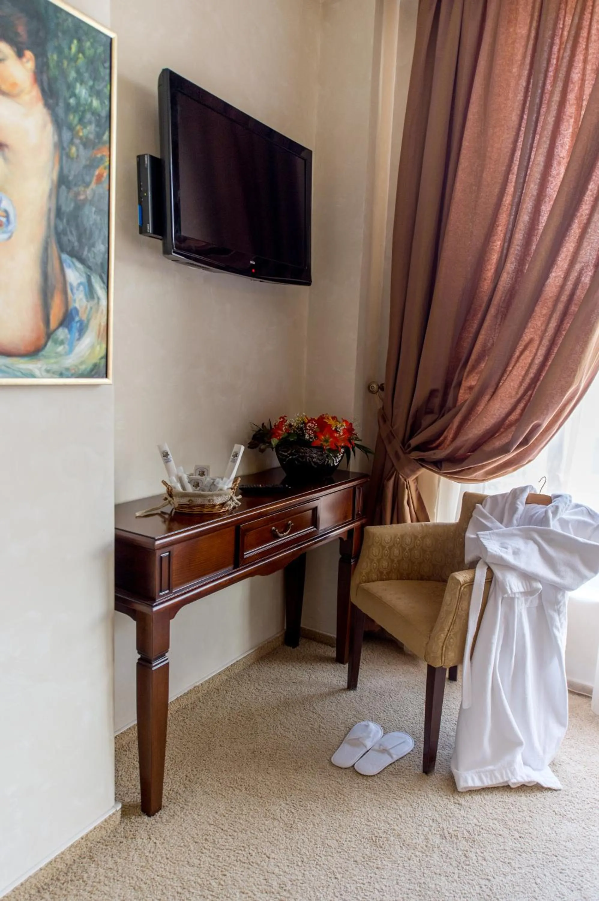 TV and multimedia, Bed in Hotel Rexton