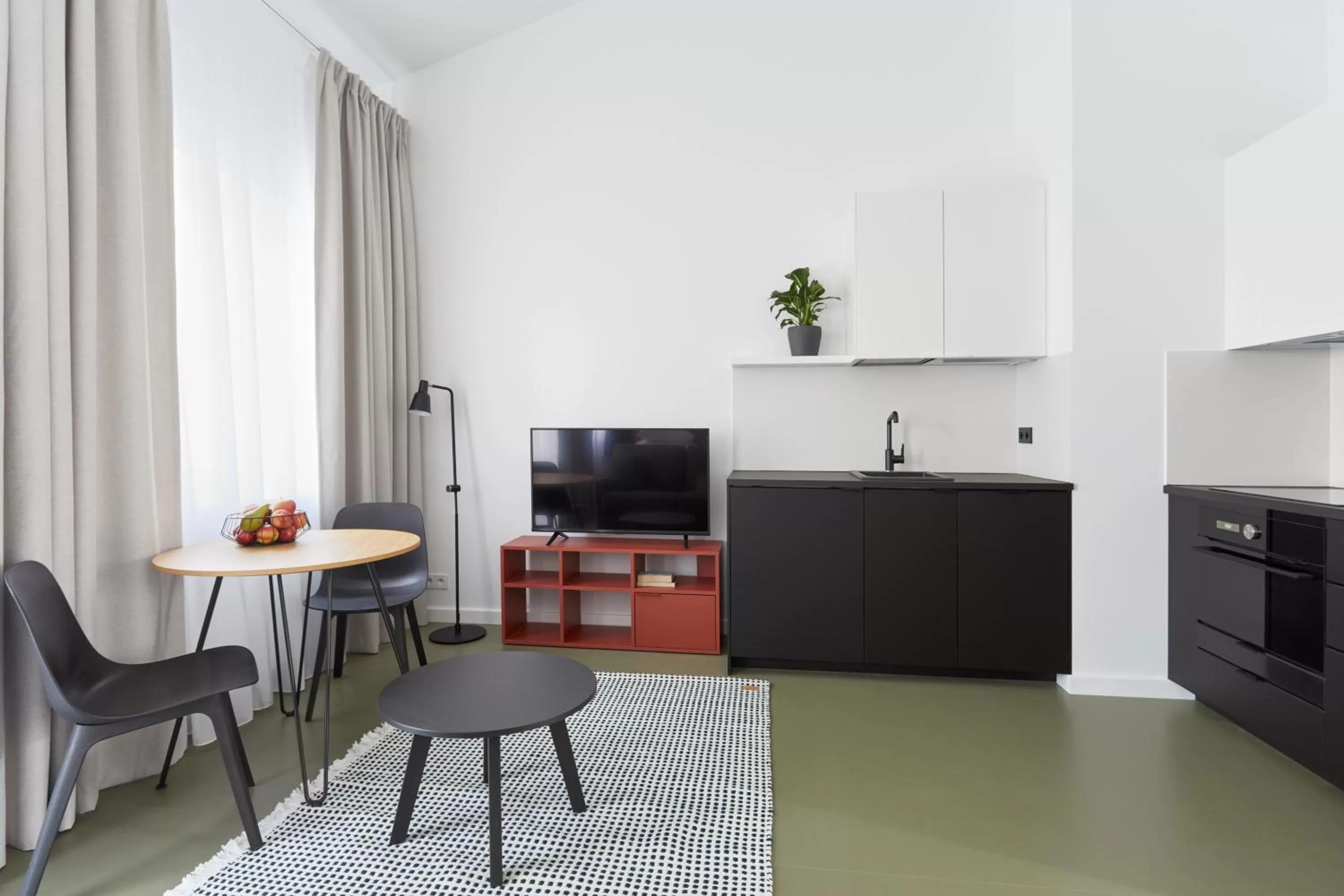 TV and multimedia in PLANTONIA Aparthotel