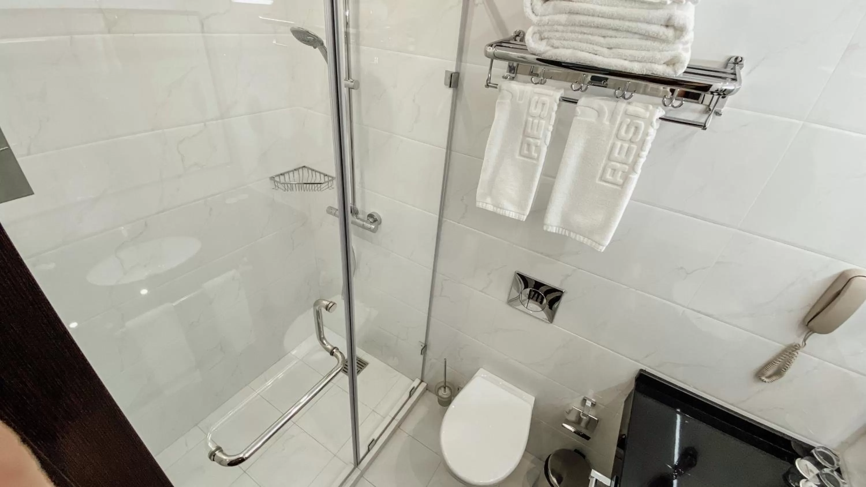 Bathroom in Resident City Hotel