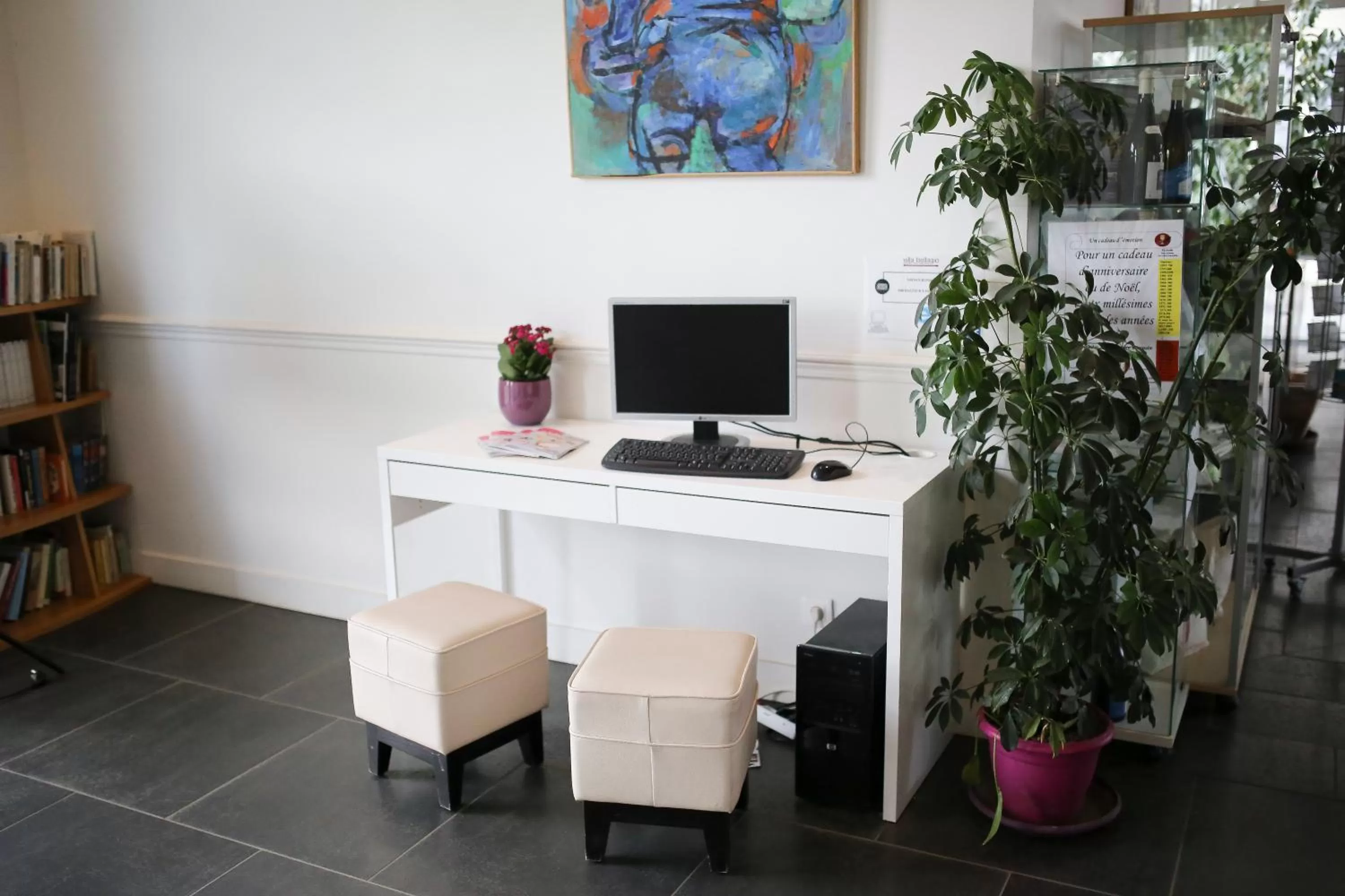 Lobby or reception in Résidence Villa Bellagio Amboise by Popinns