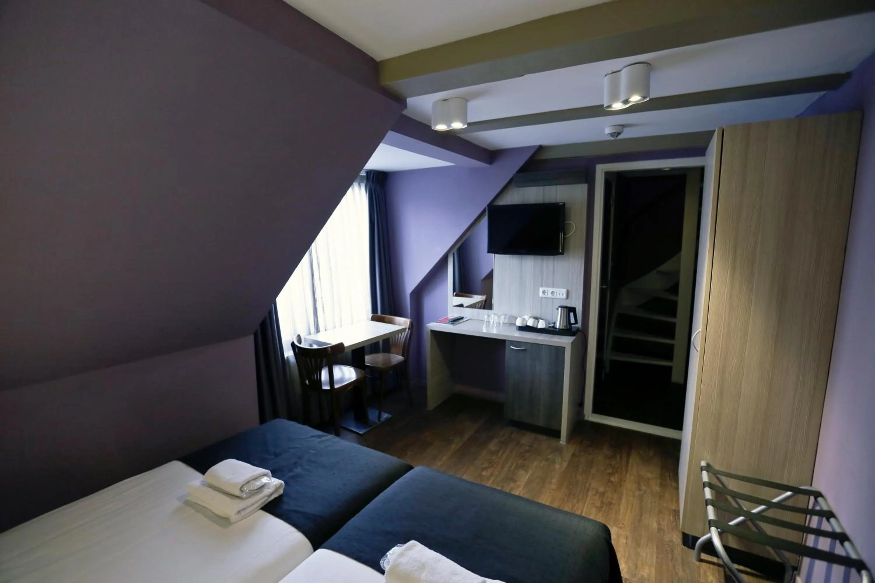 Bed in City Hotel Amsterdam