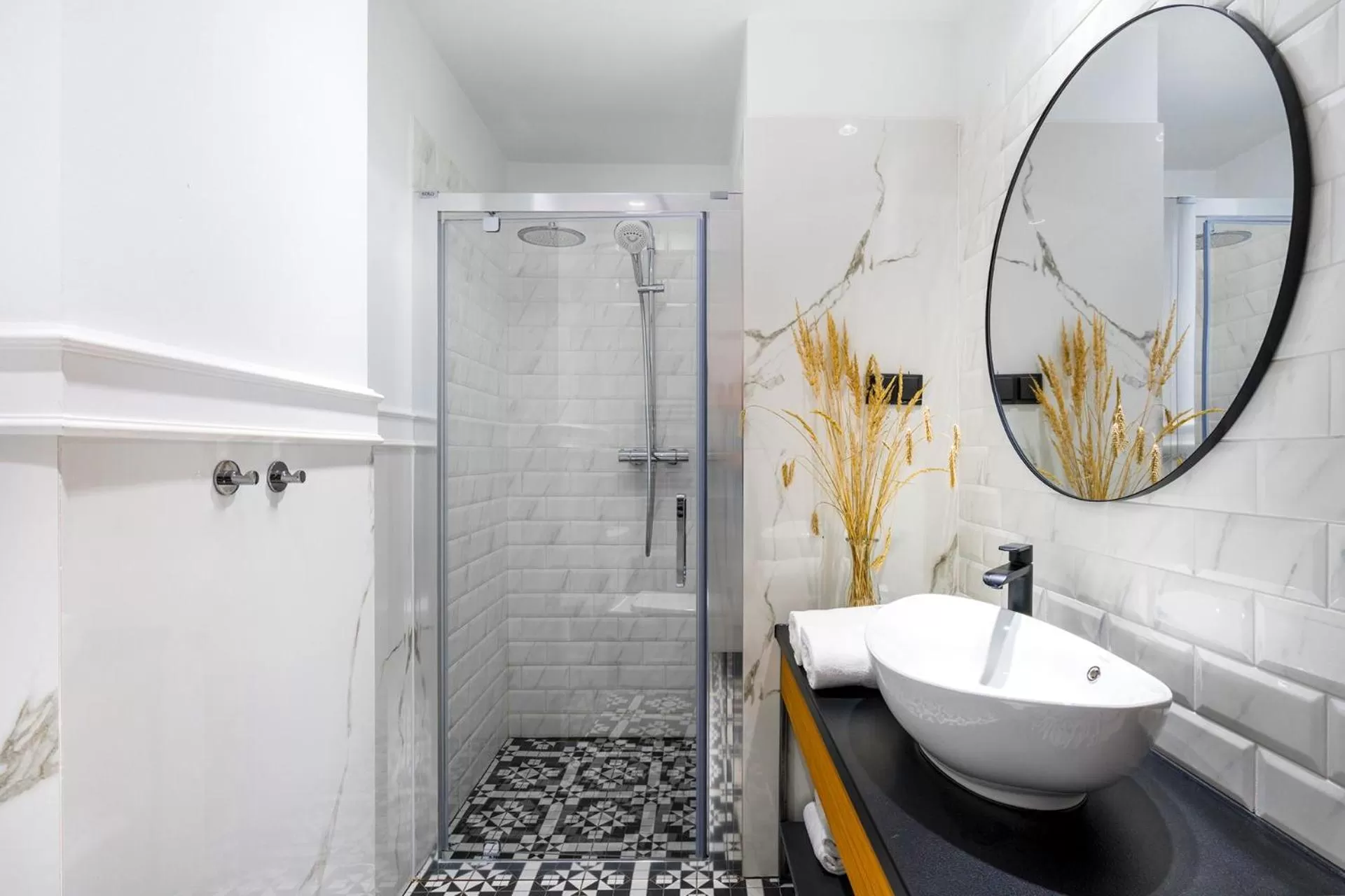 Shower in Kurort Kameralny