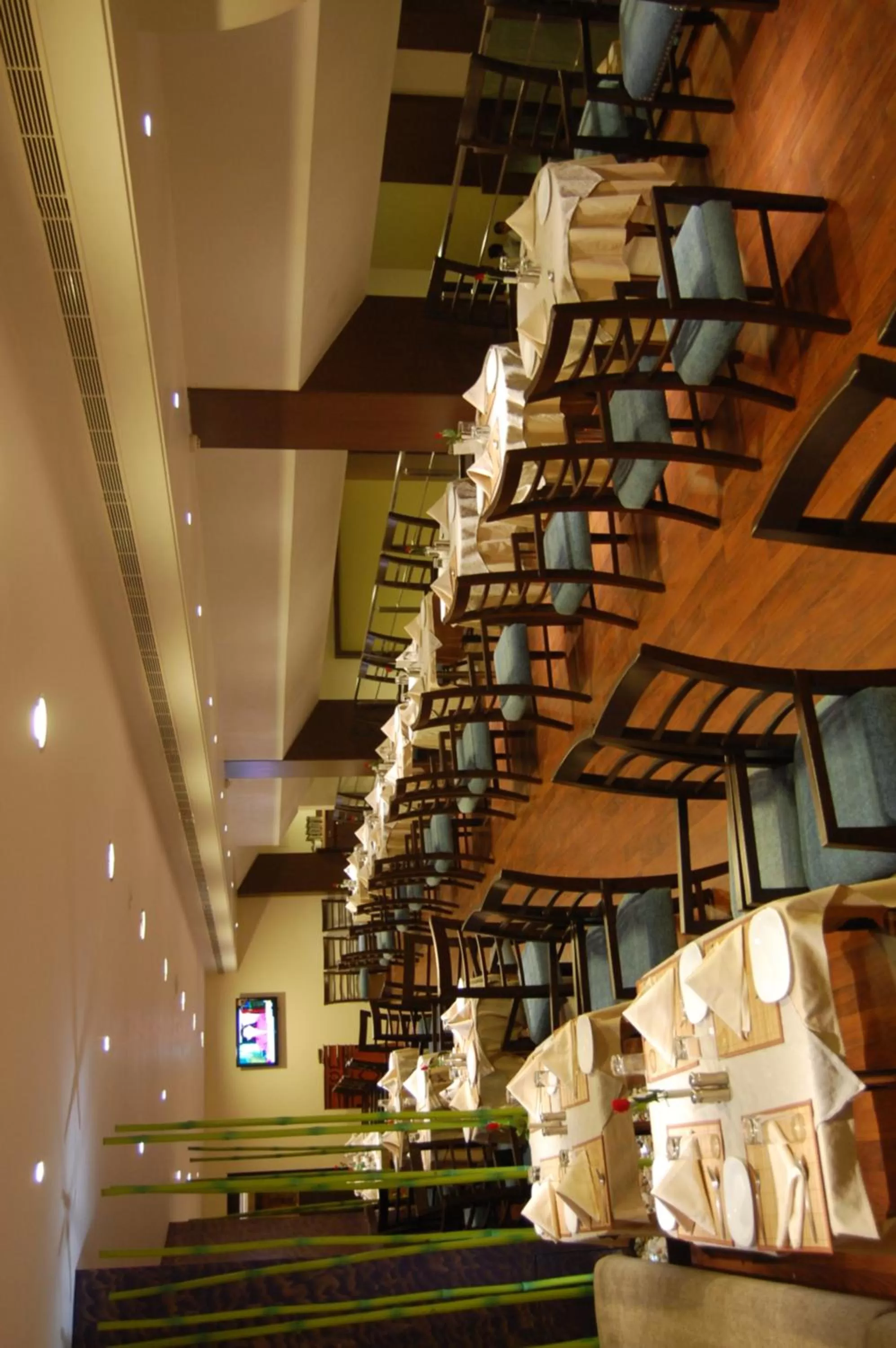Restaurant/places to eat in Hotel Daspalla