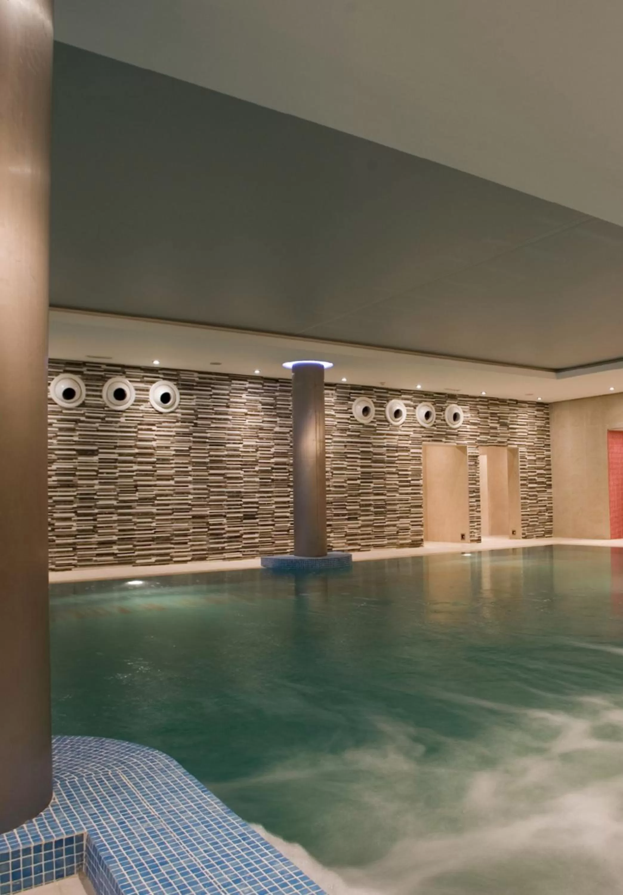 Swimming pool in The River Lee Hotel a member of The Doyle Collection