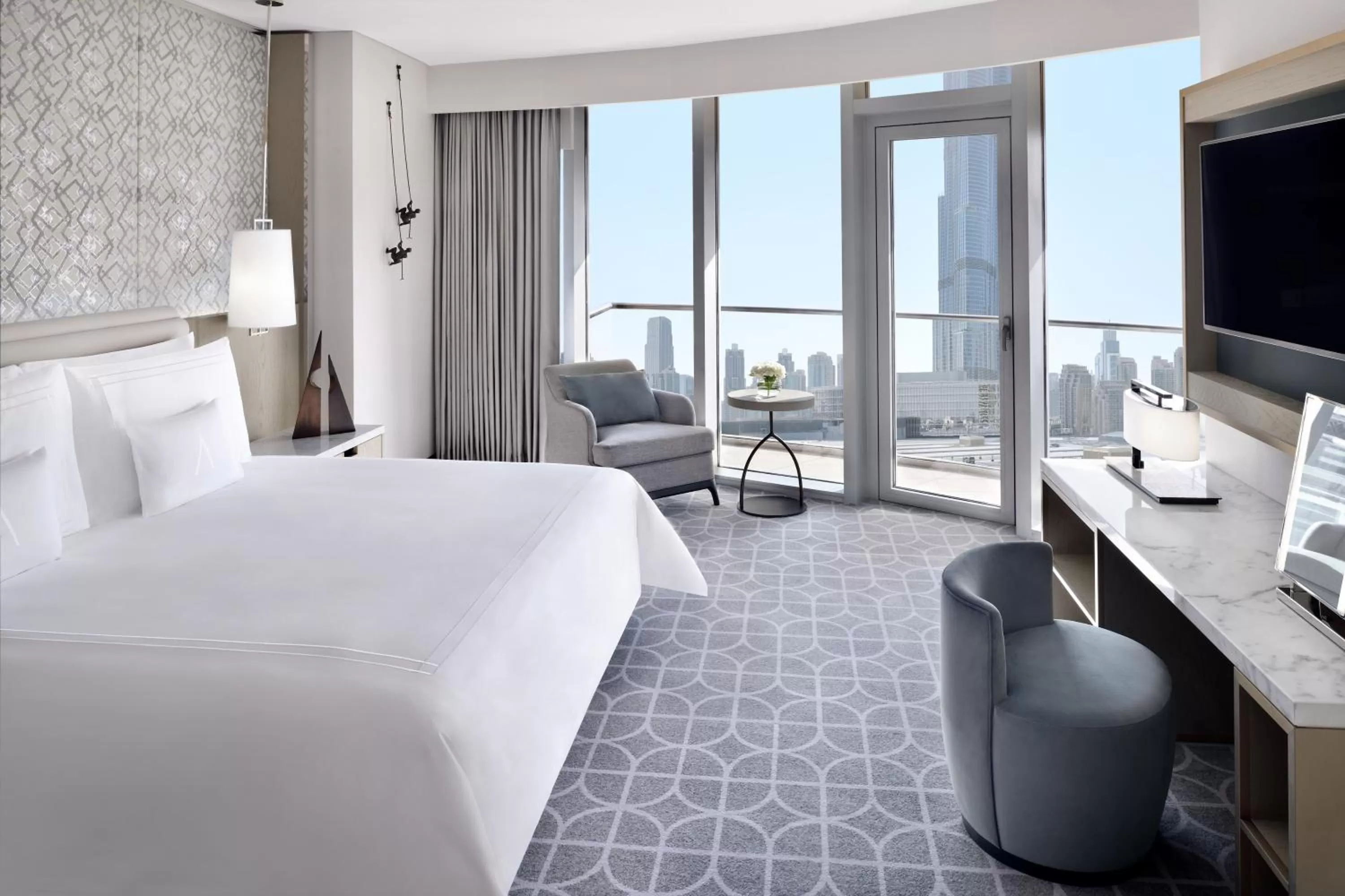 Bedroom, Bed in Address Dubai Mall
