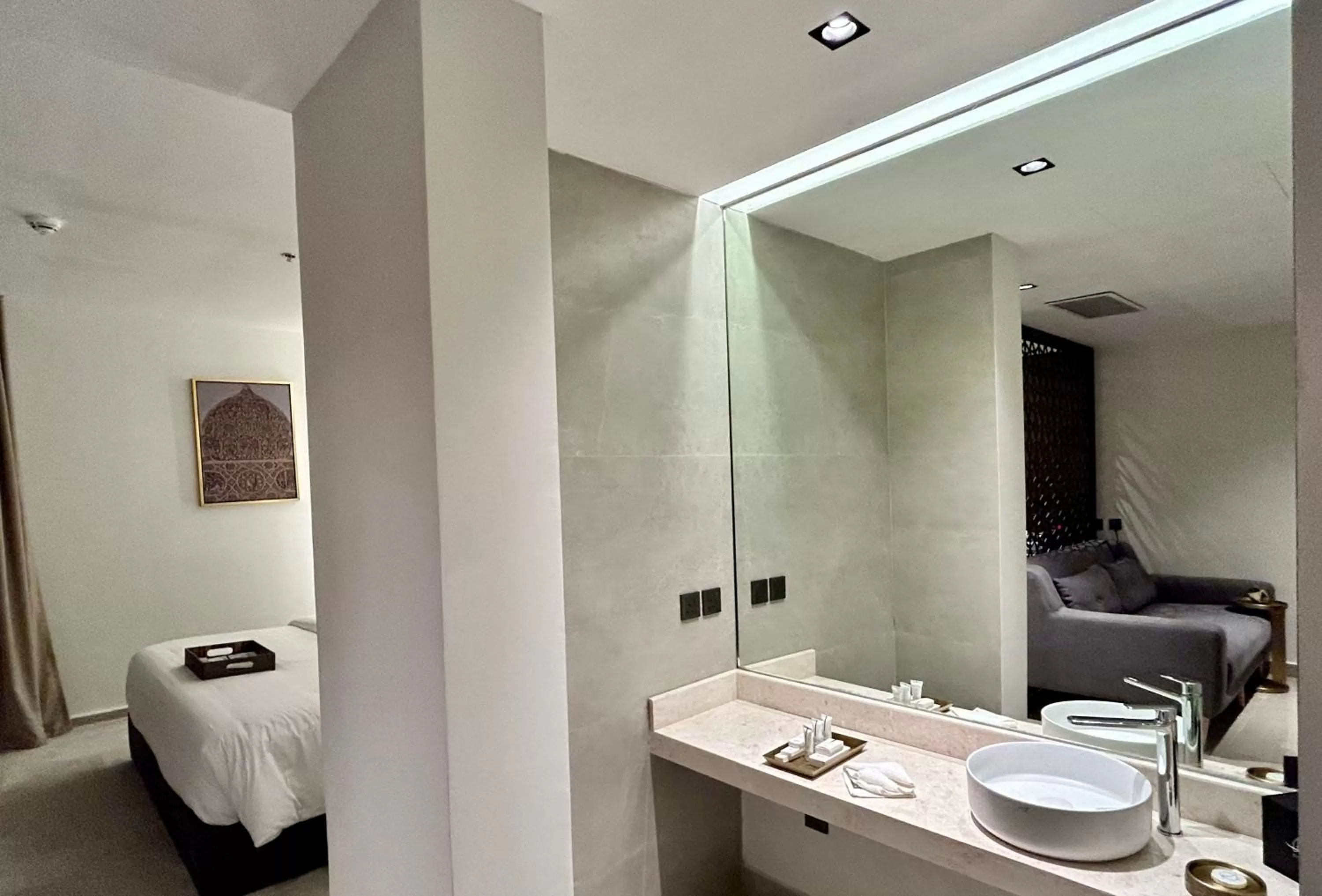 Bedroom in Tajreed Suites