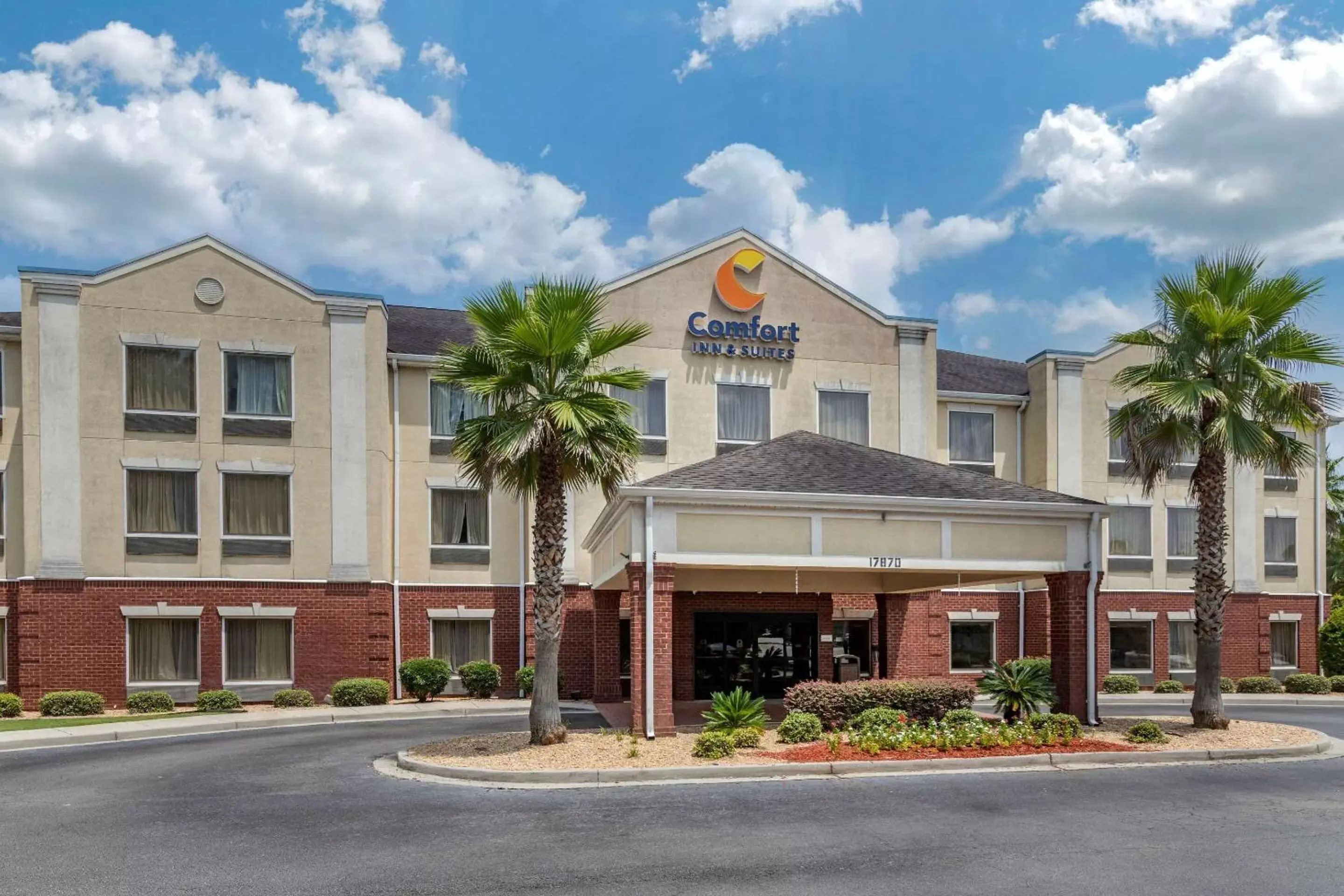 Comfort Inn & Suites Statesboro - University Area Comfort Inn & Suites Statesboro - University Area