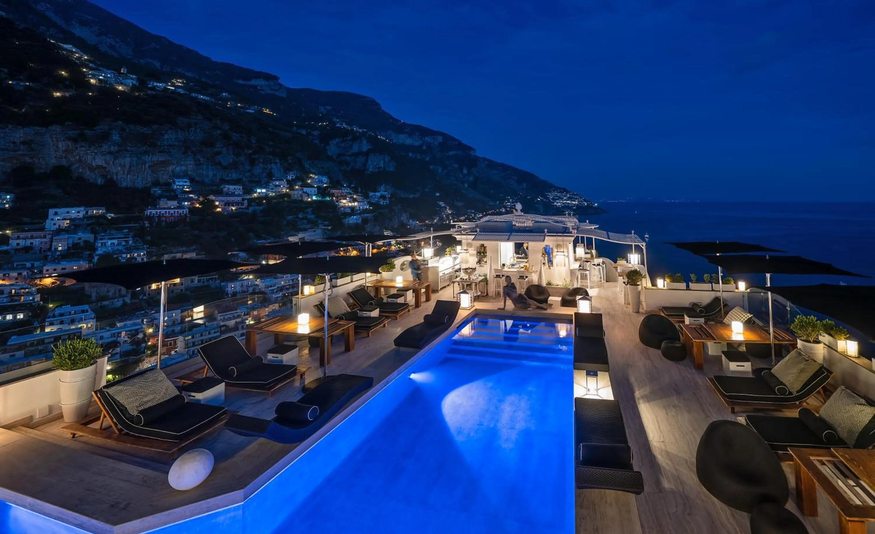 Restaurant/places to eat in Hotel Villa Franca