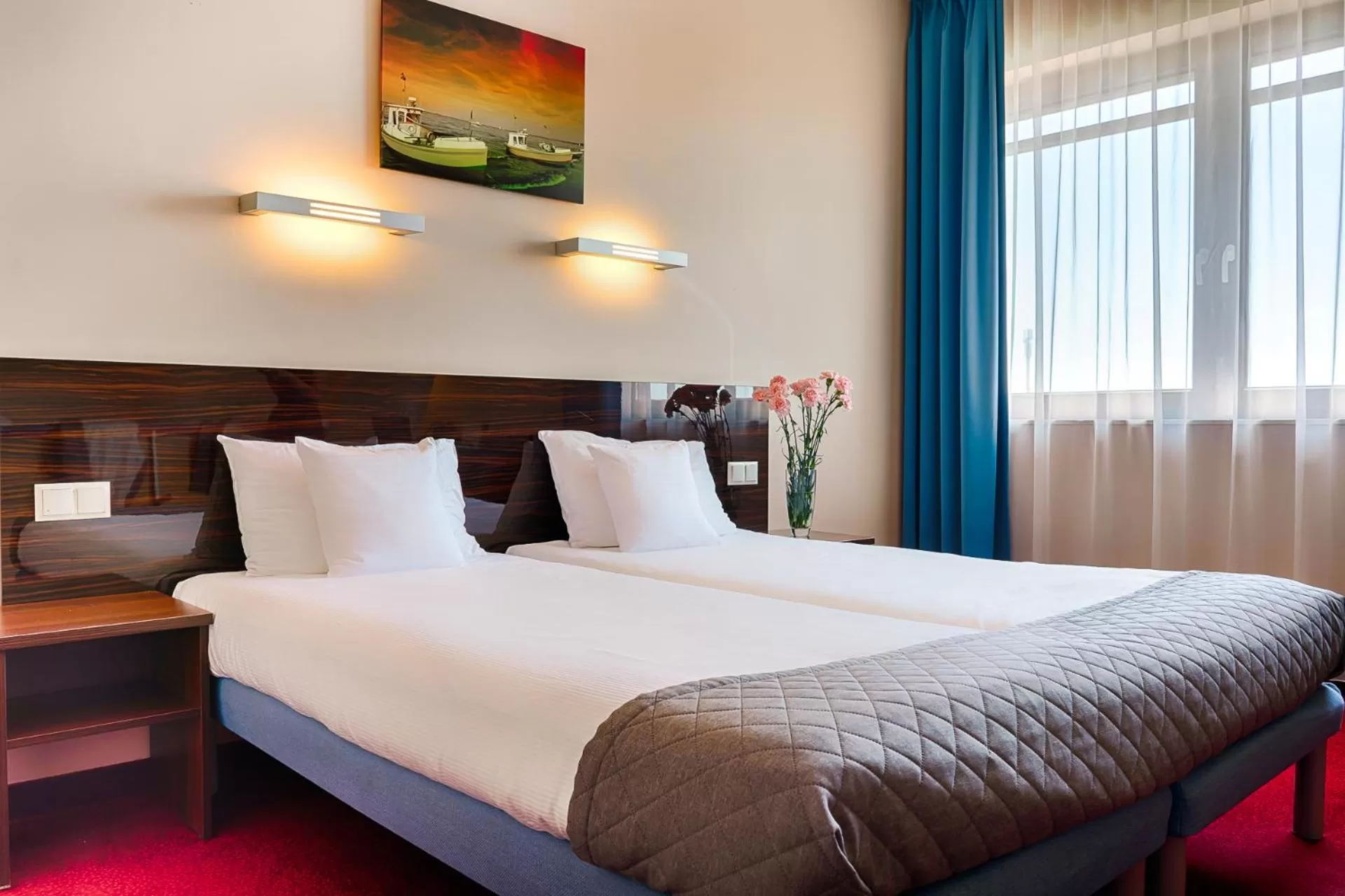 Photo of the whole room, Bed in Focus Hotel Gdańsk