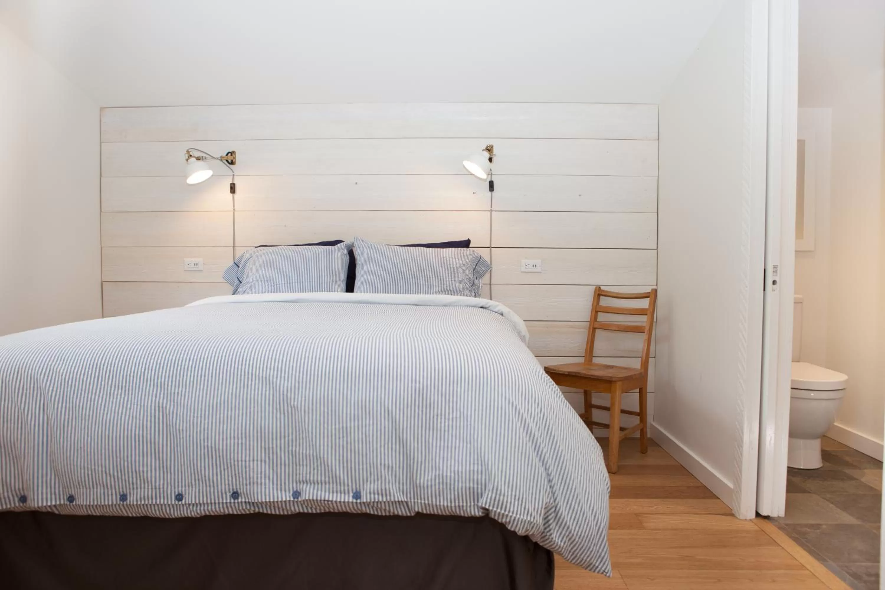 Sunwolf Riverside Cabins