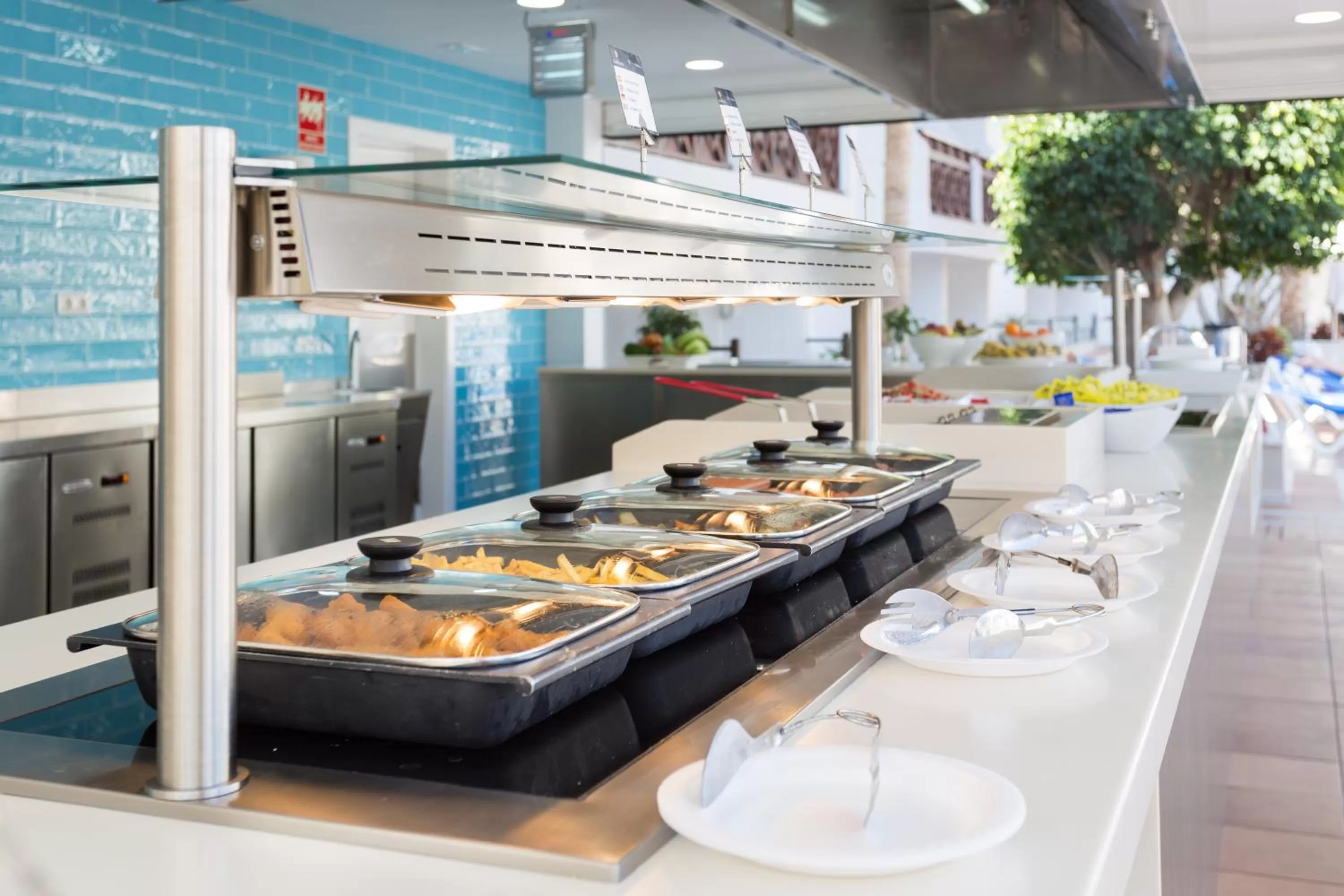 Restaurant/places to eat in Globales Tamaimo Tropical