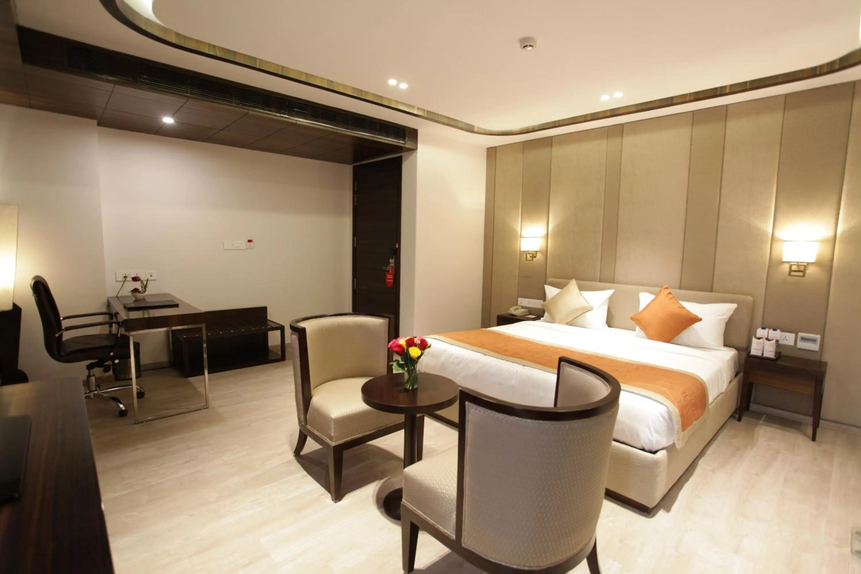 Photo of the whole room, Bed in Kaisons Inn (Near Apollo Hospital)