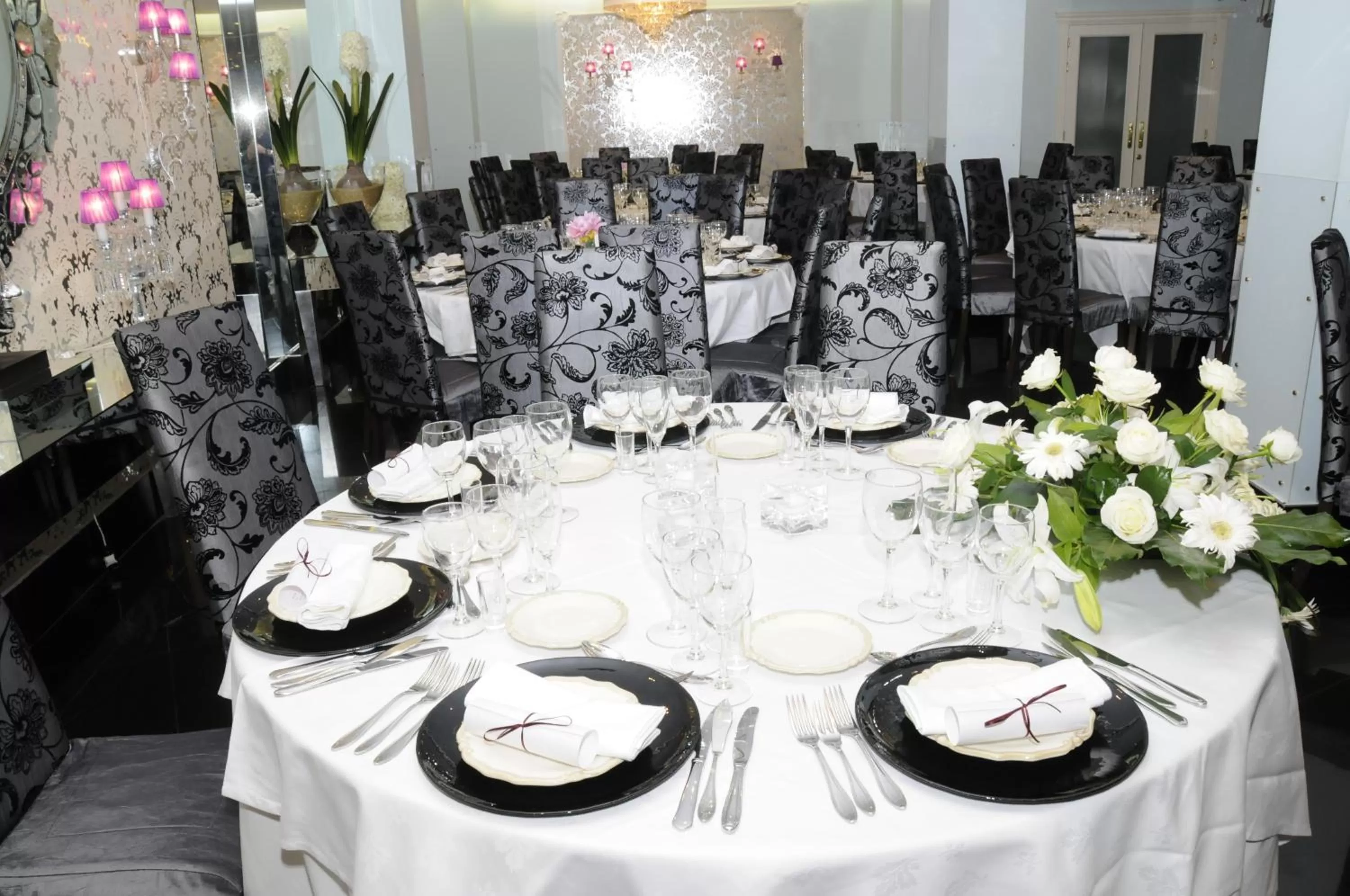 Restaurant/places to eat in Artheus Carmelitas Salamanca