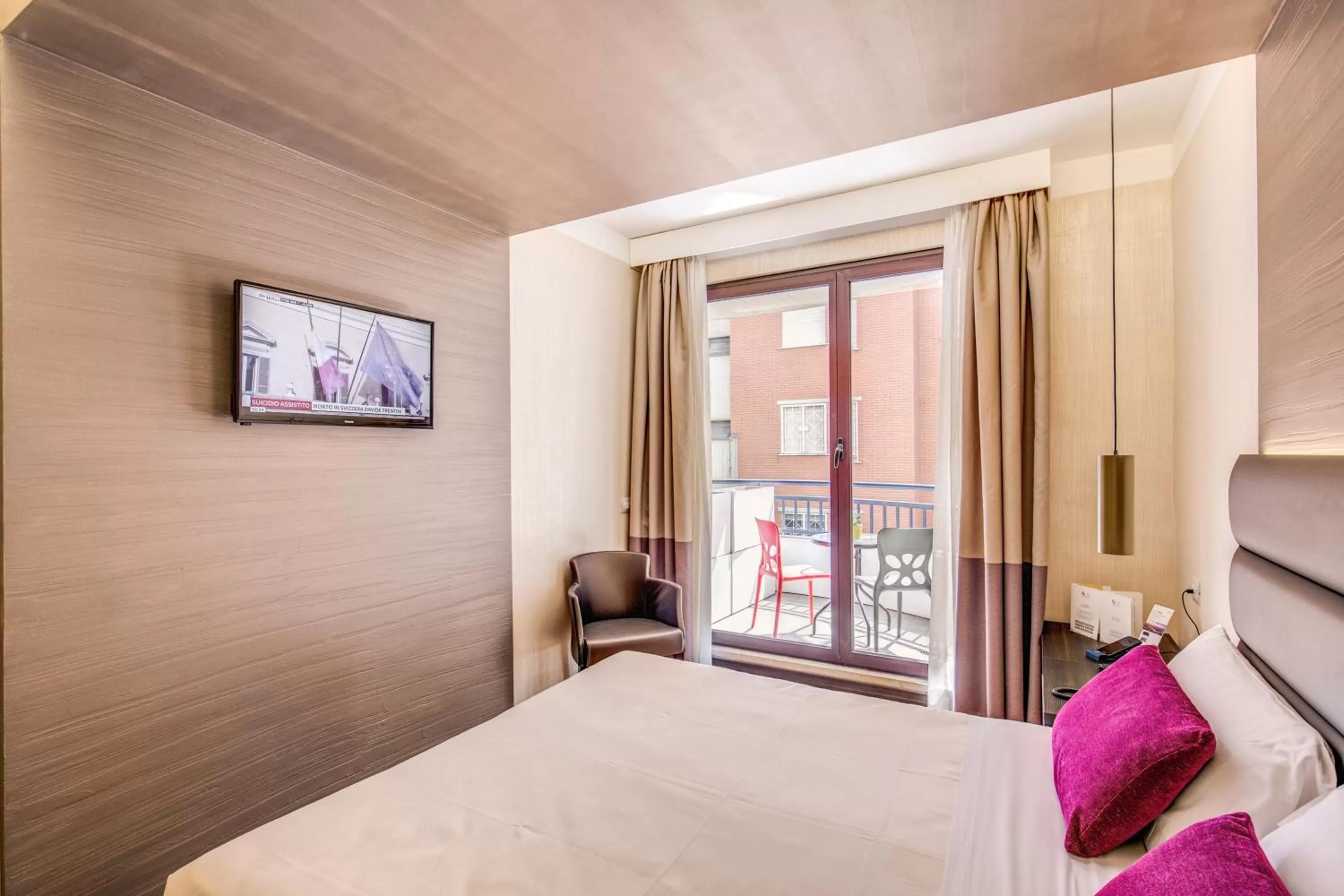 Bedroom, Bed in Warmthotel