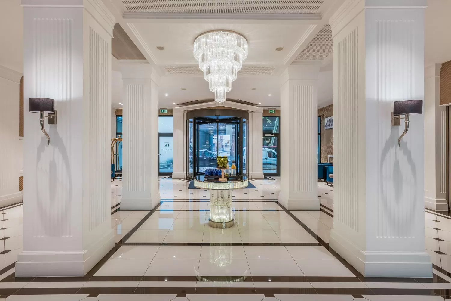 Lobby or reception in Eurostars Danube Budapest