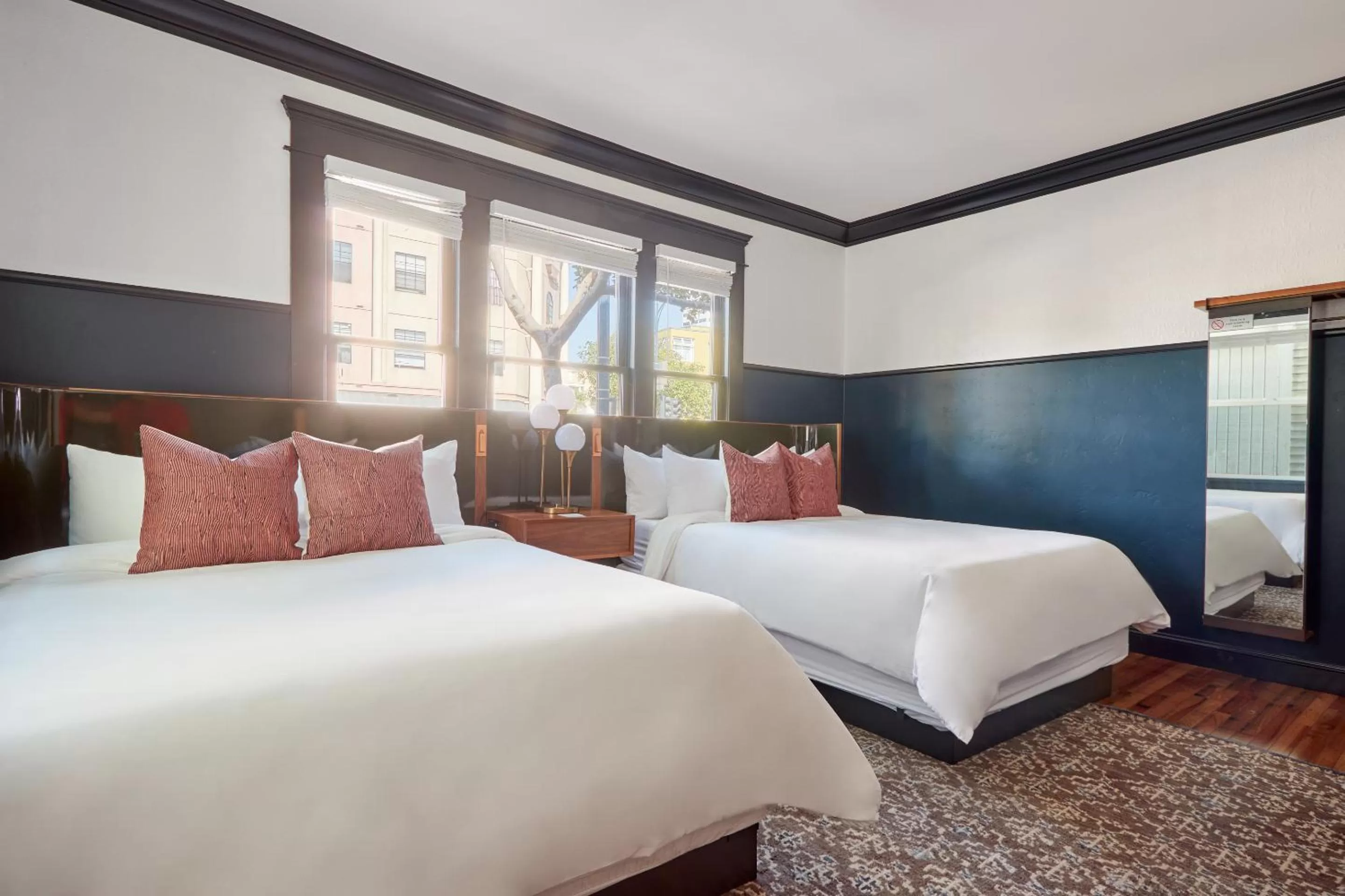 Double Room in The Davis Downtown San Diego