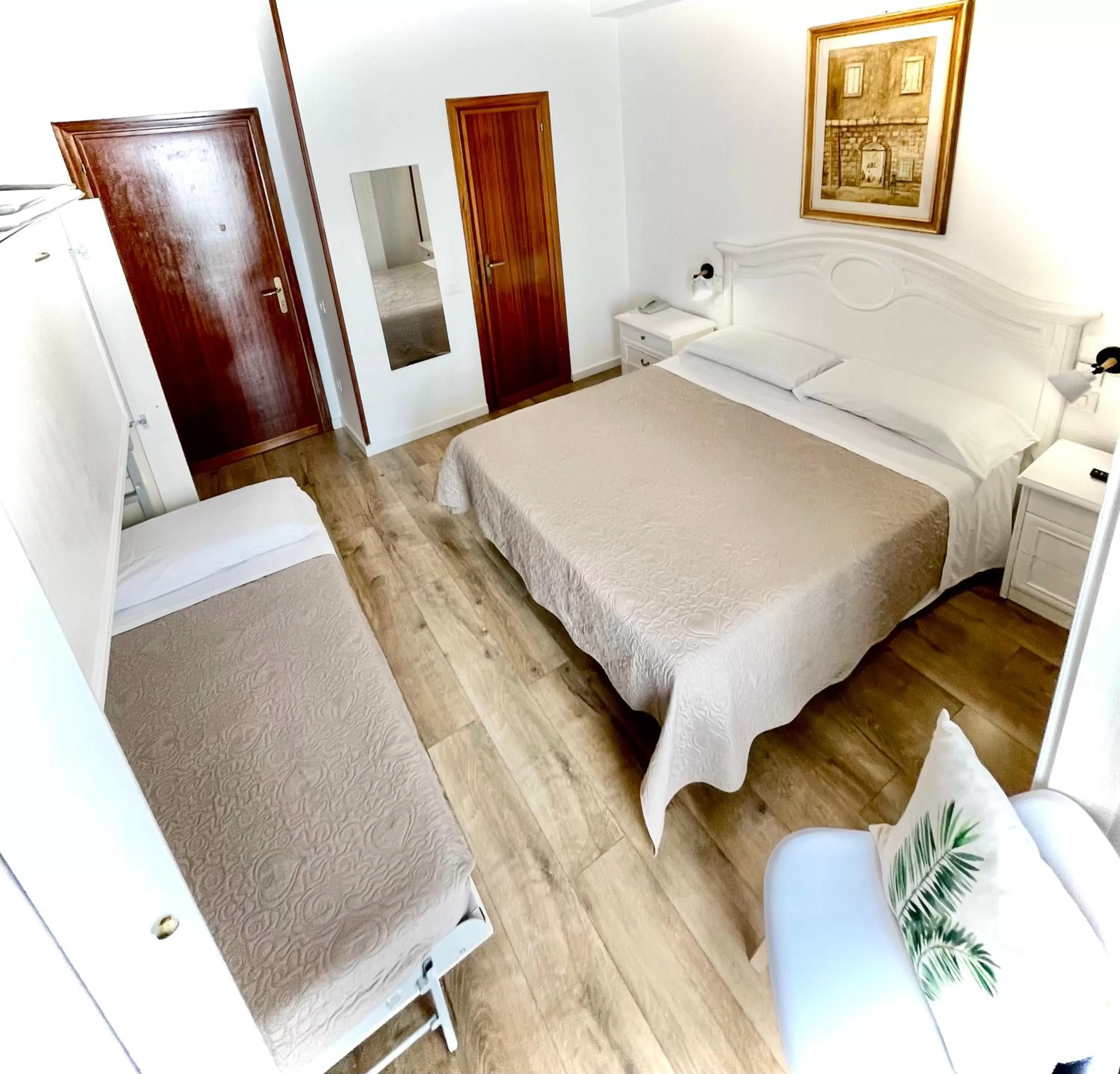 Bed in Hotel S. Ercolano