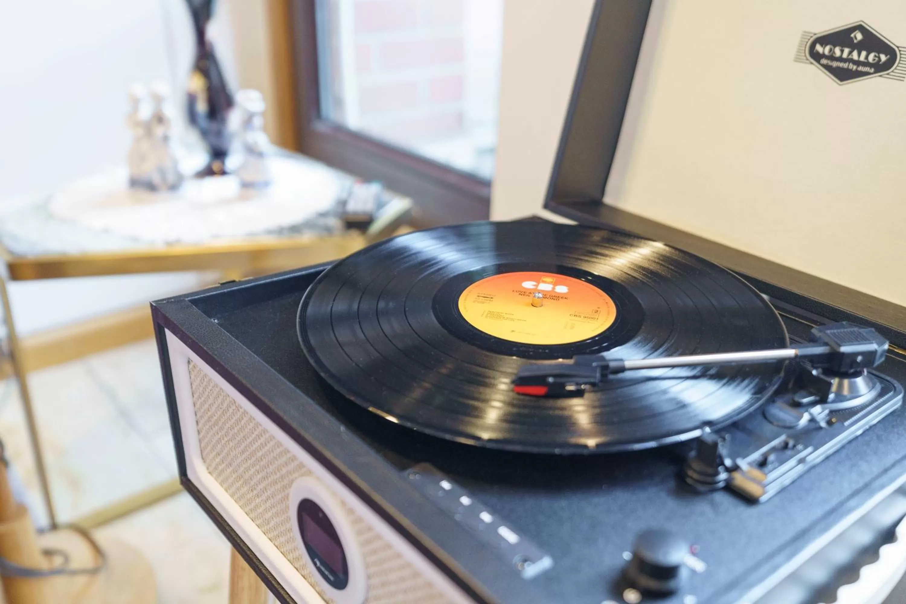 Decorative detail in Tante ALMA's Bonner Hotel