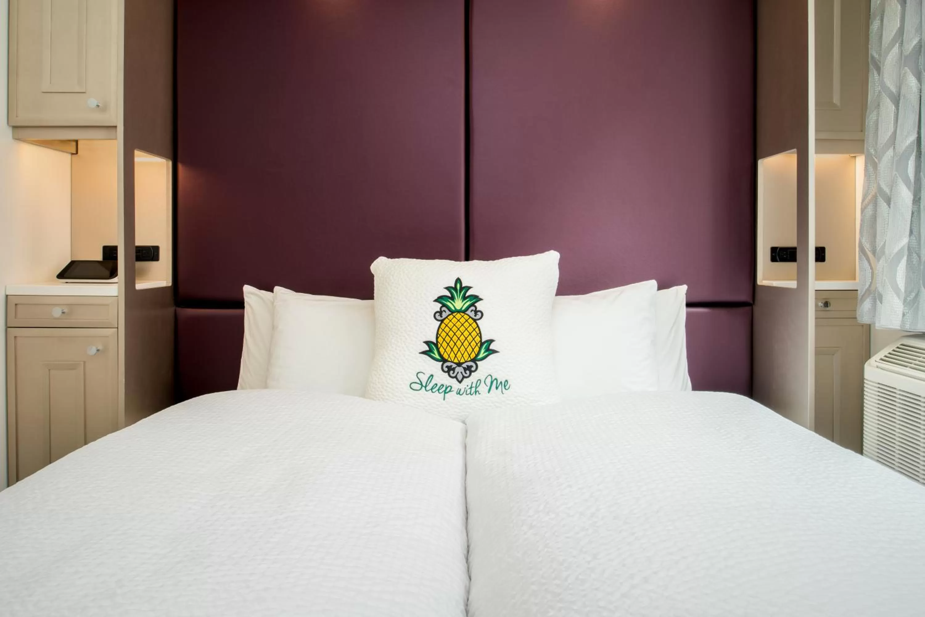 Bed in Staypineapple, An Artful Hotel, Midtown New York