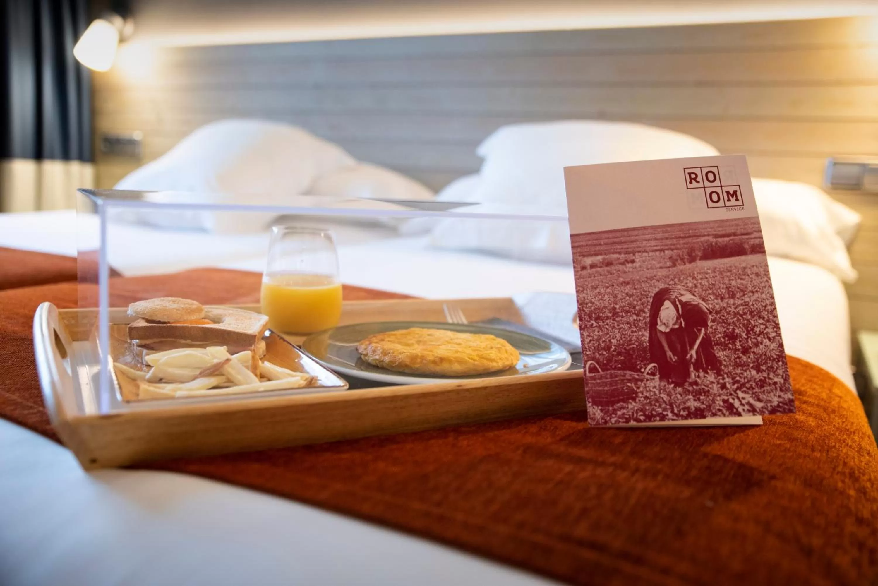 Food close-up, Bed in Hotel Avenida