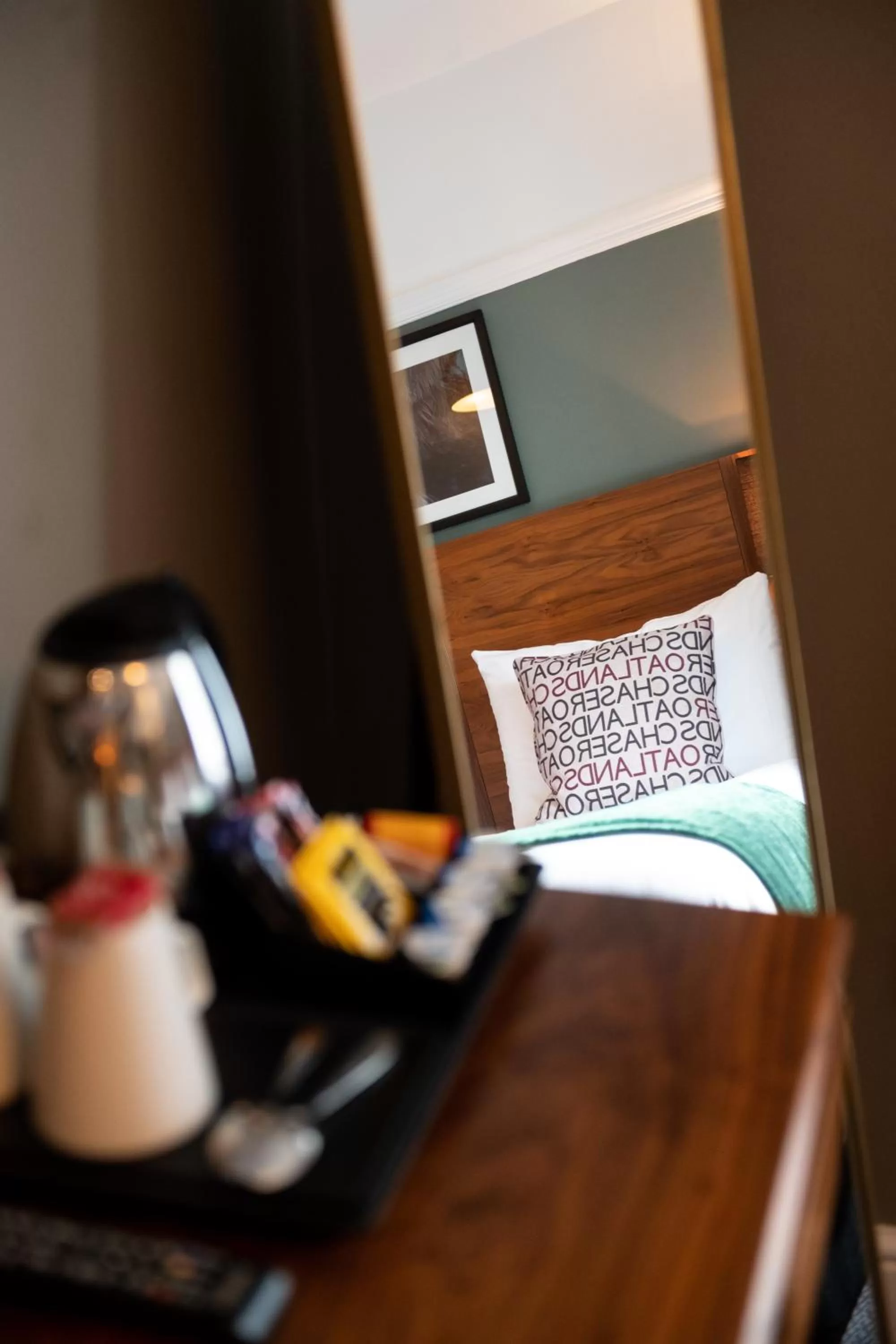 The Oatlands Chaser by Innkeeper's Collection