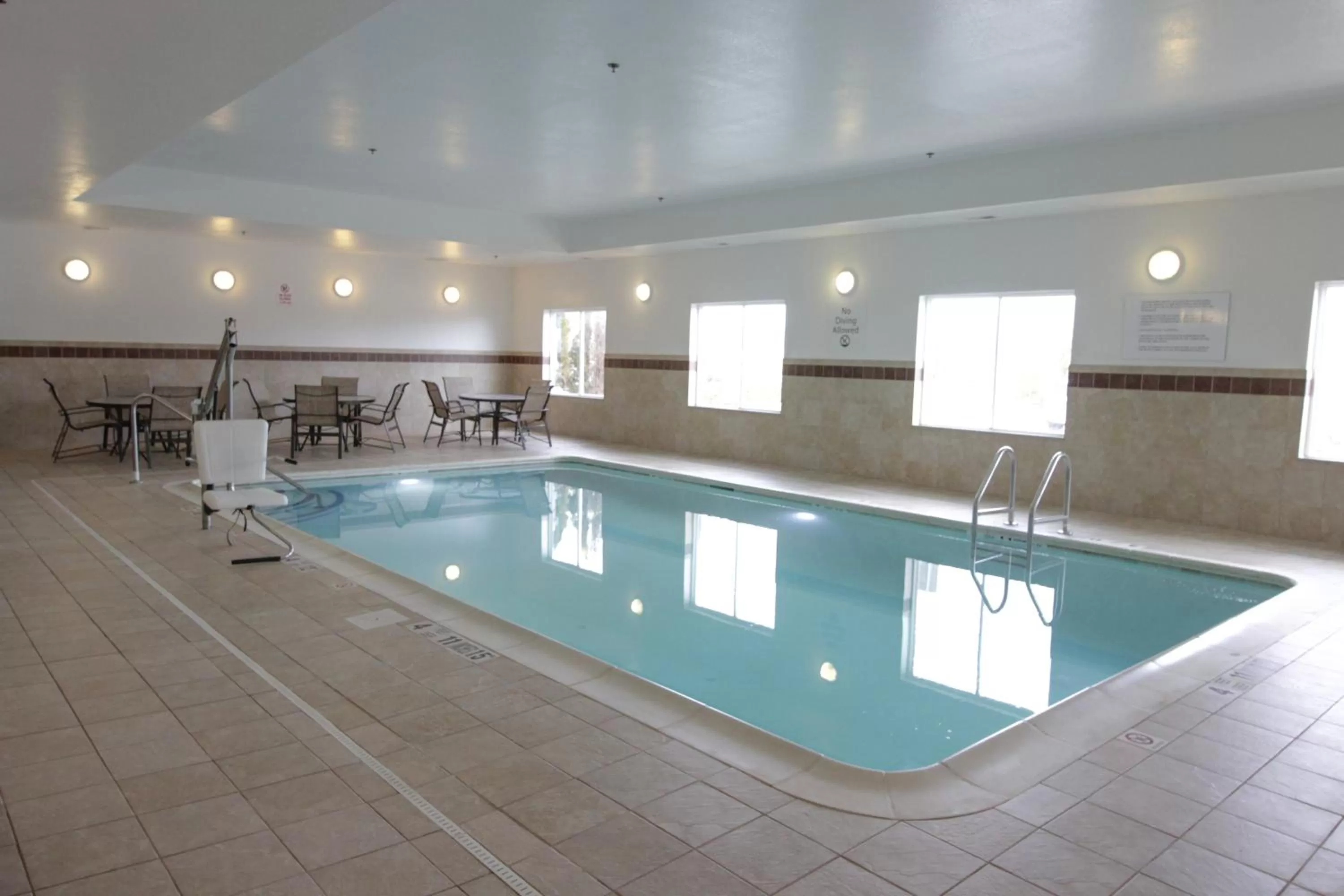 Swimming pool in Holiday Inn Express and Suites Montgomery by IHG