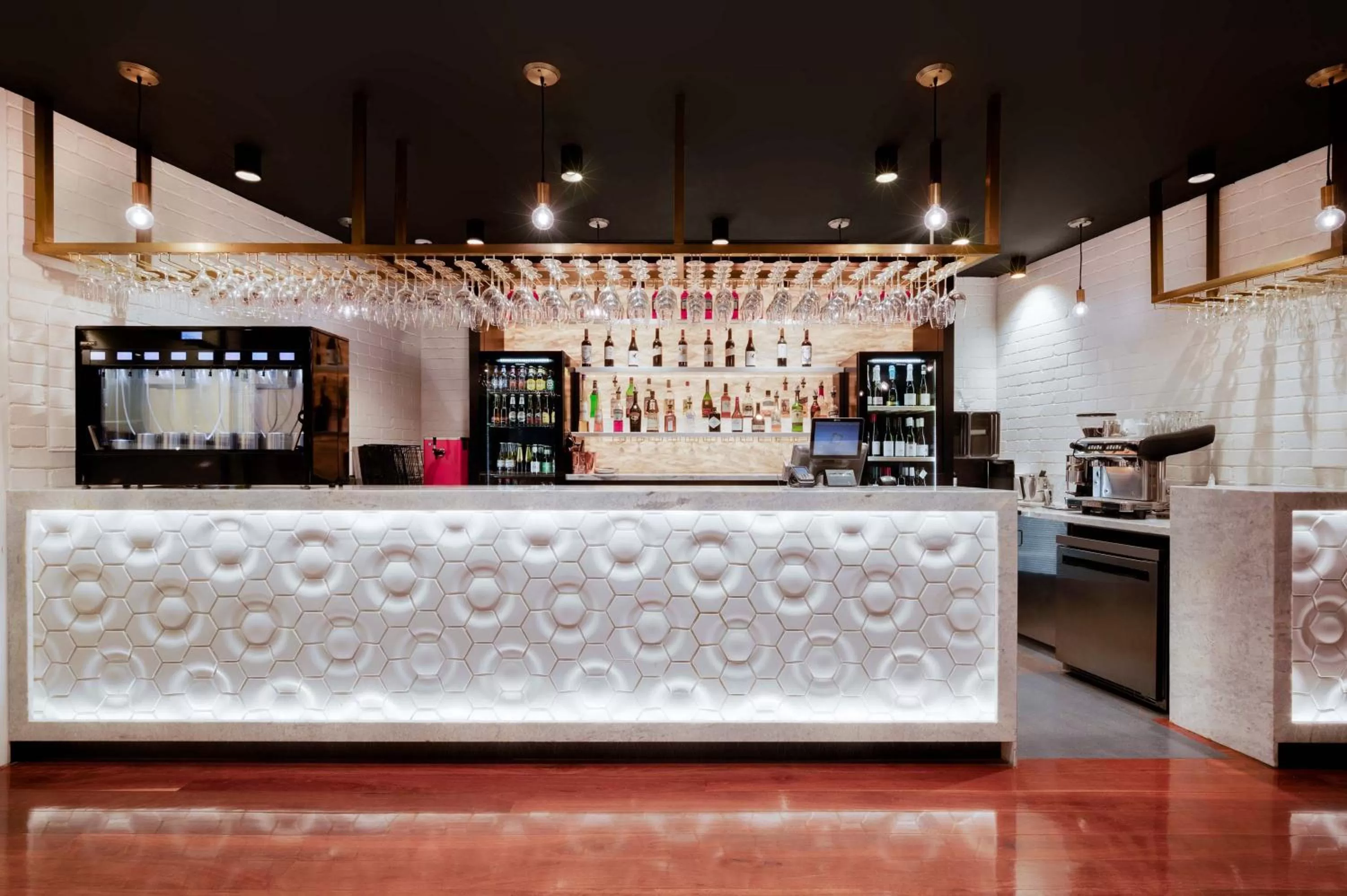 Lounge or bar in The Sebel Twin Towns