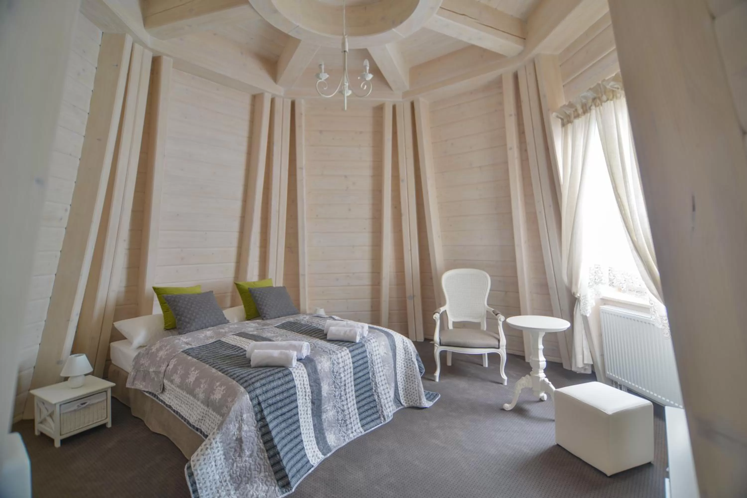 Luxury Double Room in Krupowka Mountain Resort SPA & Wellness - ZNIZKA FIRST MINUTE NA FERIE ZIMOWE!!!