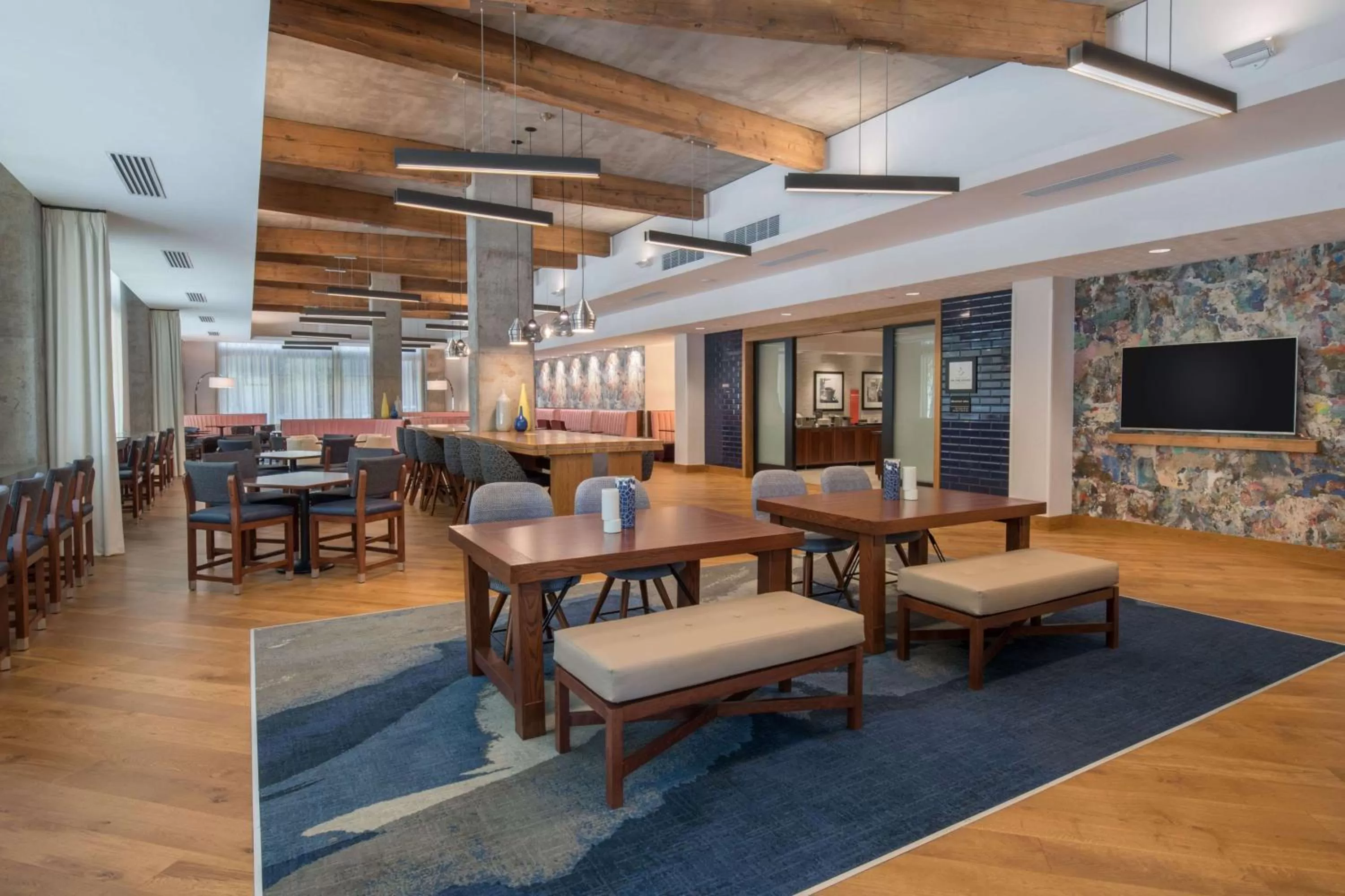 Dining area in Hampton Inn And Suites By Hilton Portland-Pearl District