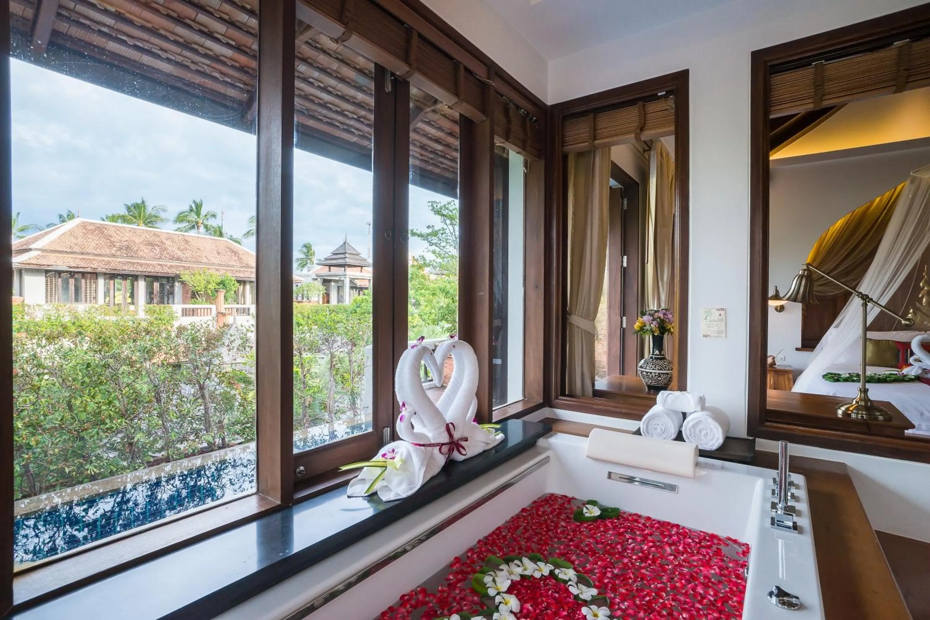 Bathroom in Royal Muang Samui Villas