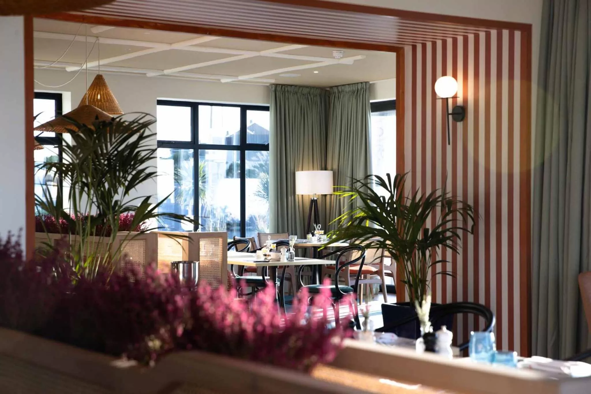 Dining area in The Relais Cooden Beach and Spa