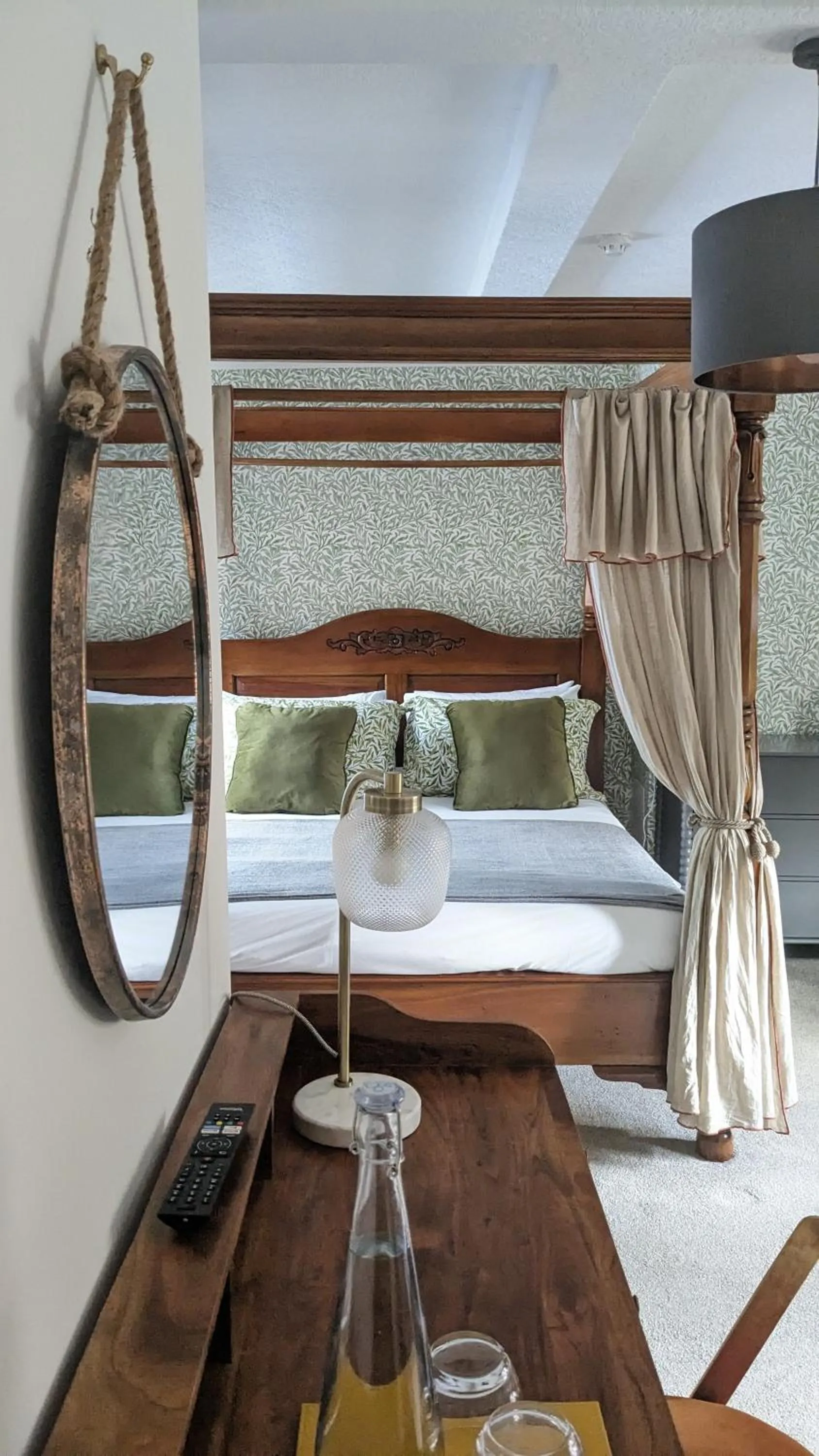 Bed in Old Rectory House, Redditch