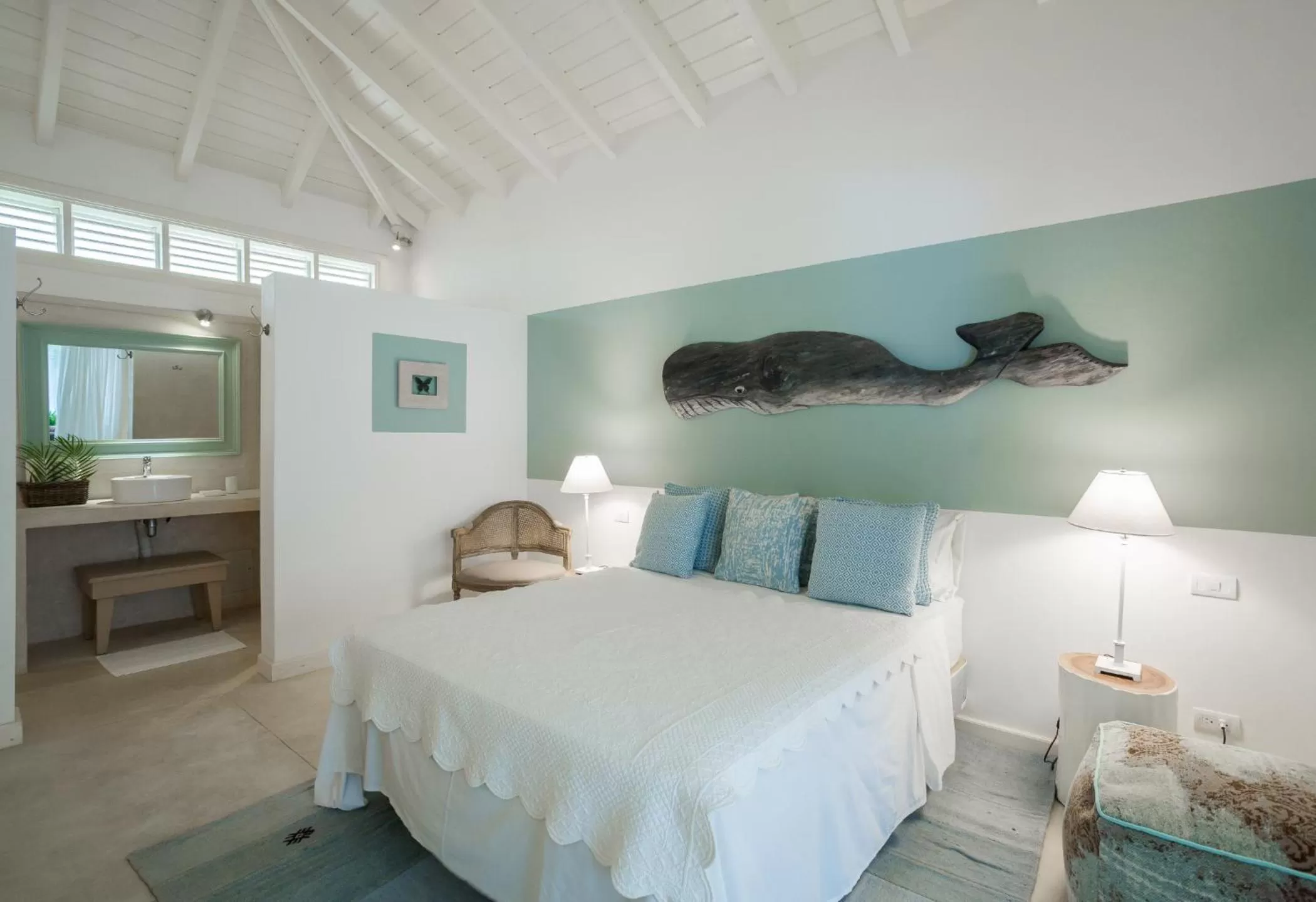 Bed in Mahona Boutique Hotel